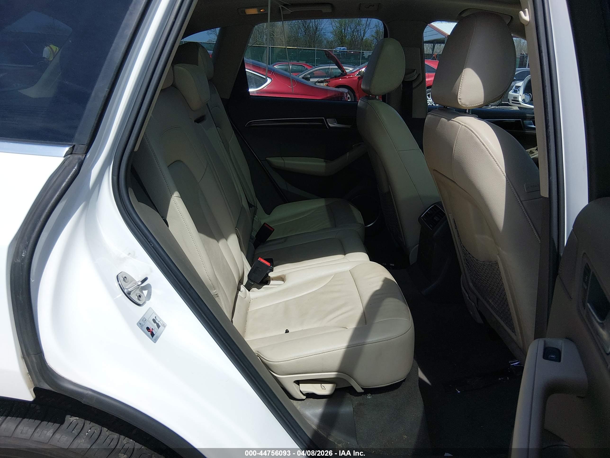 AUDI Q5 image 8