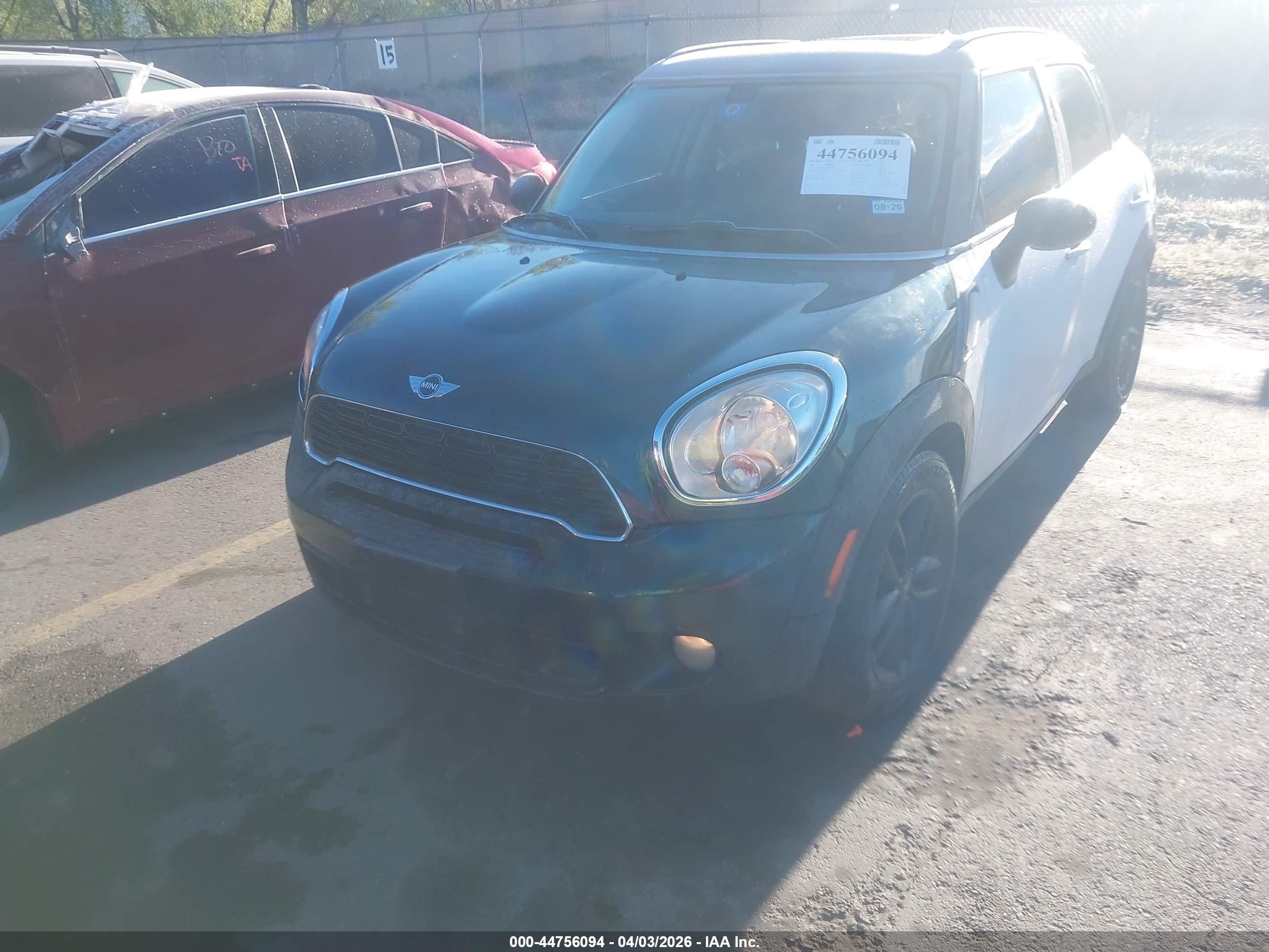 MINI COUNTRYMAN image 6
