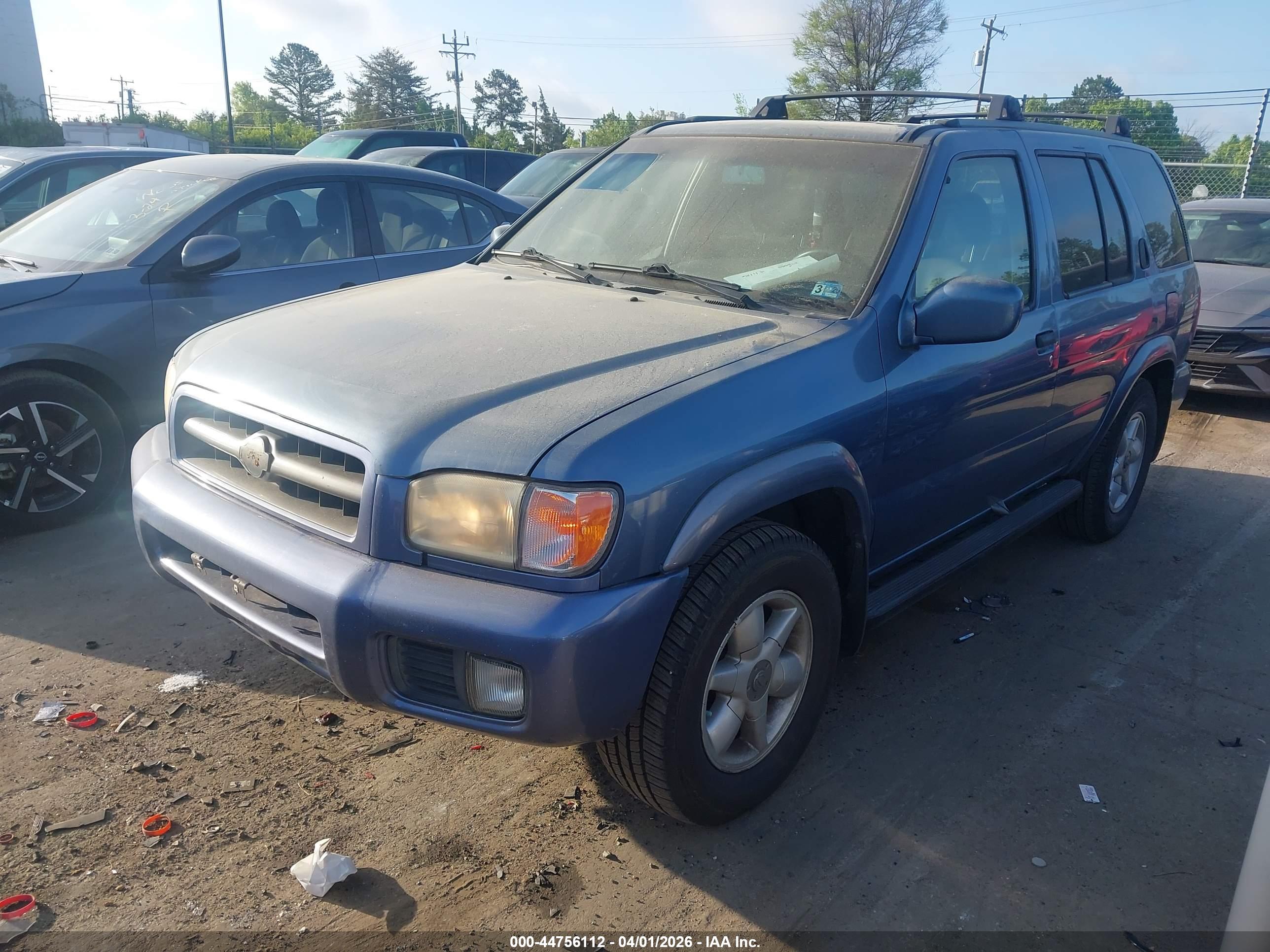 NISSAN PATHFINDER image 2