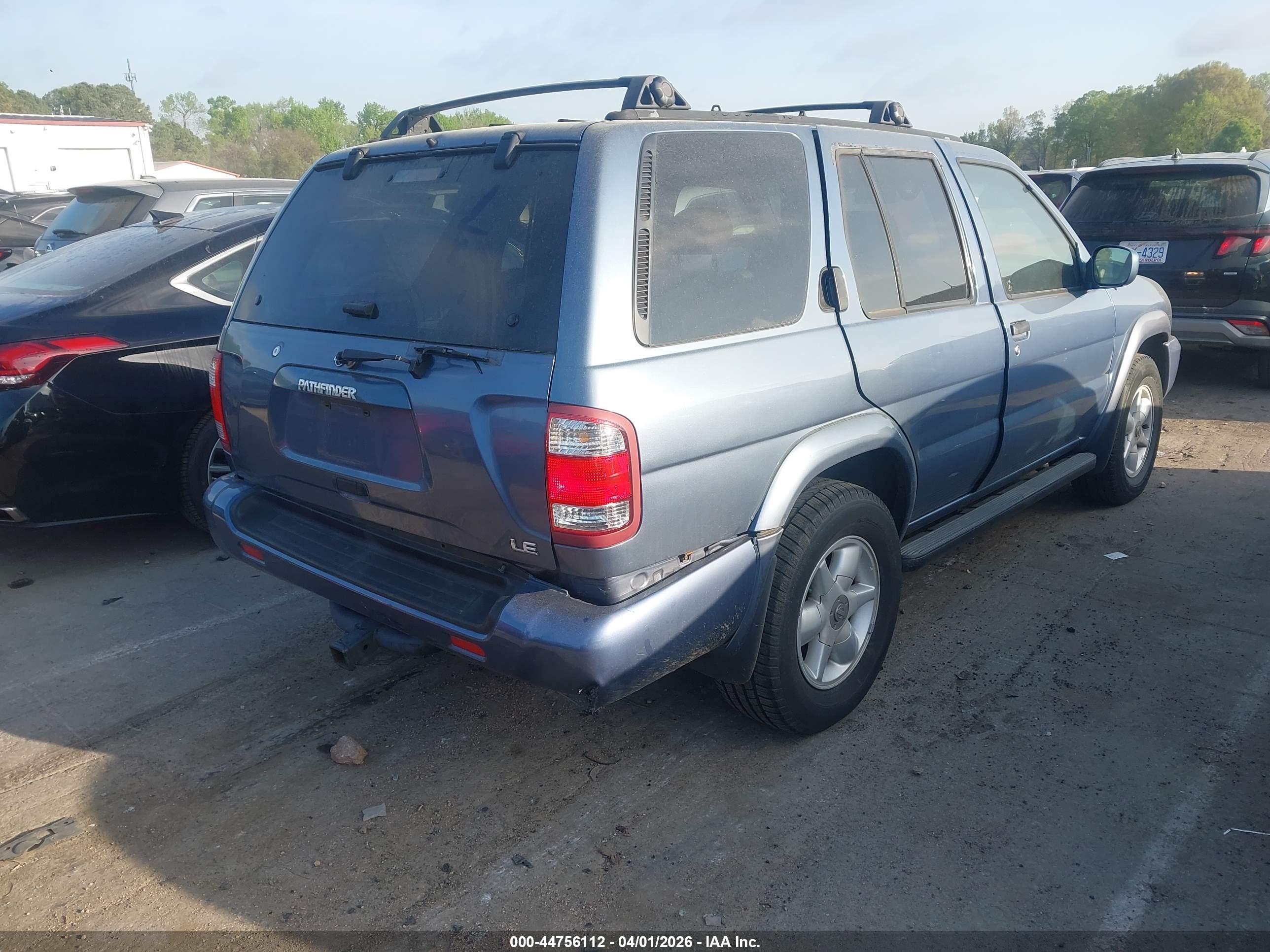 NISSAN PATHFINDER image 4