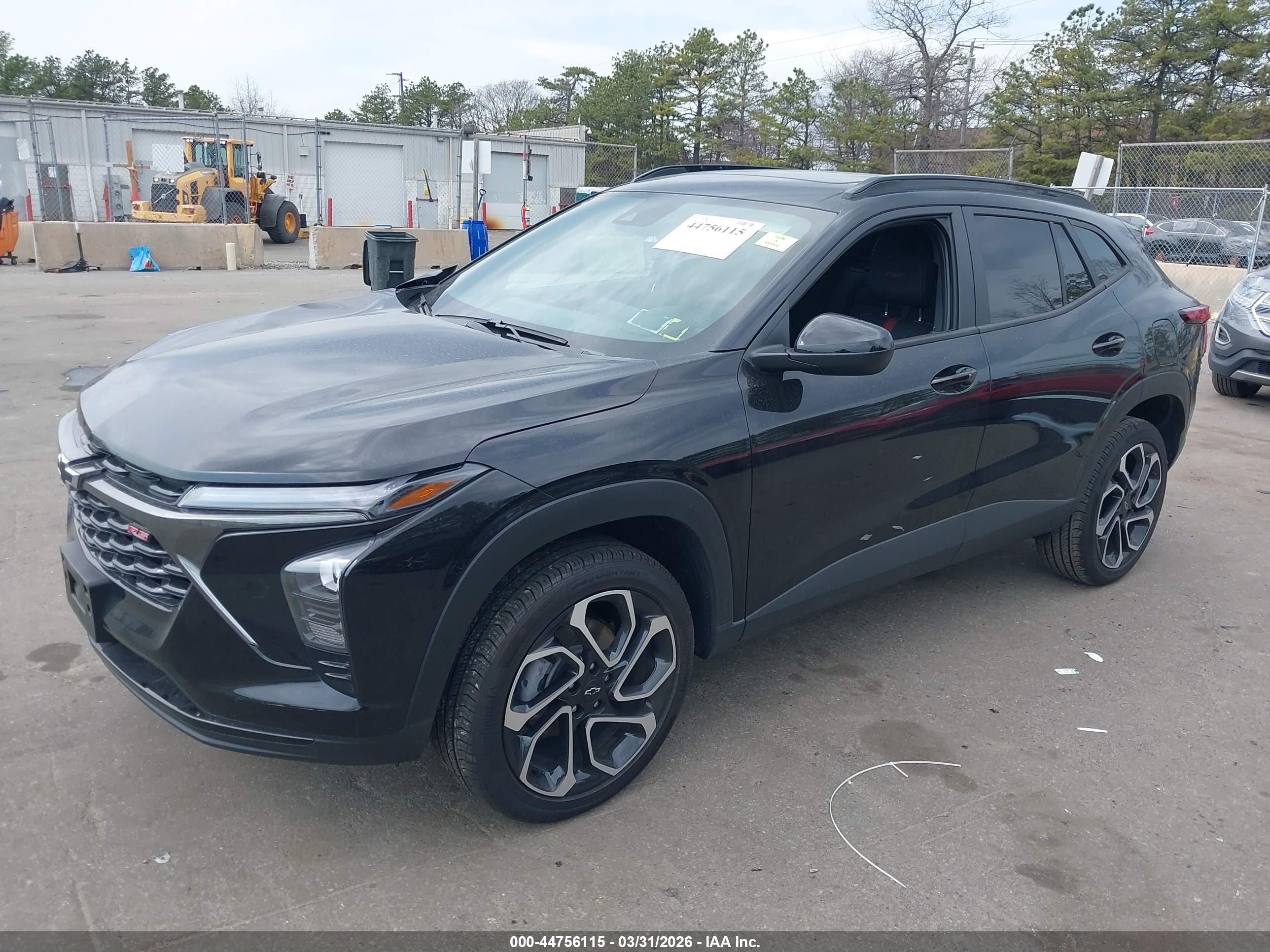 CHEVROLET TRAX image 2