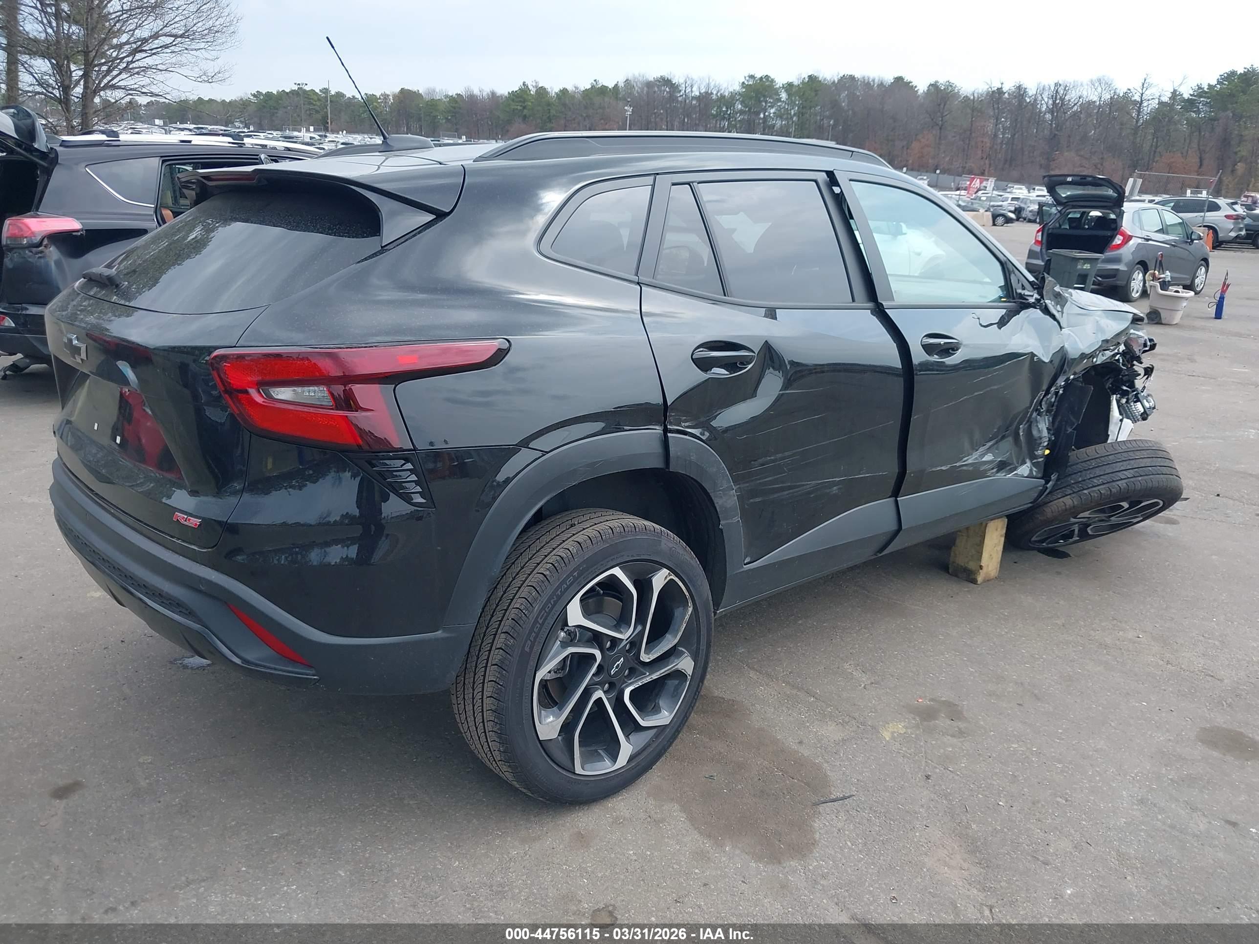 CHEVROLET TRAX image 4