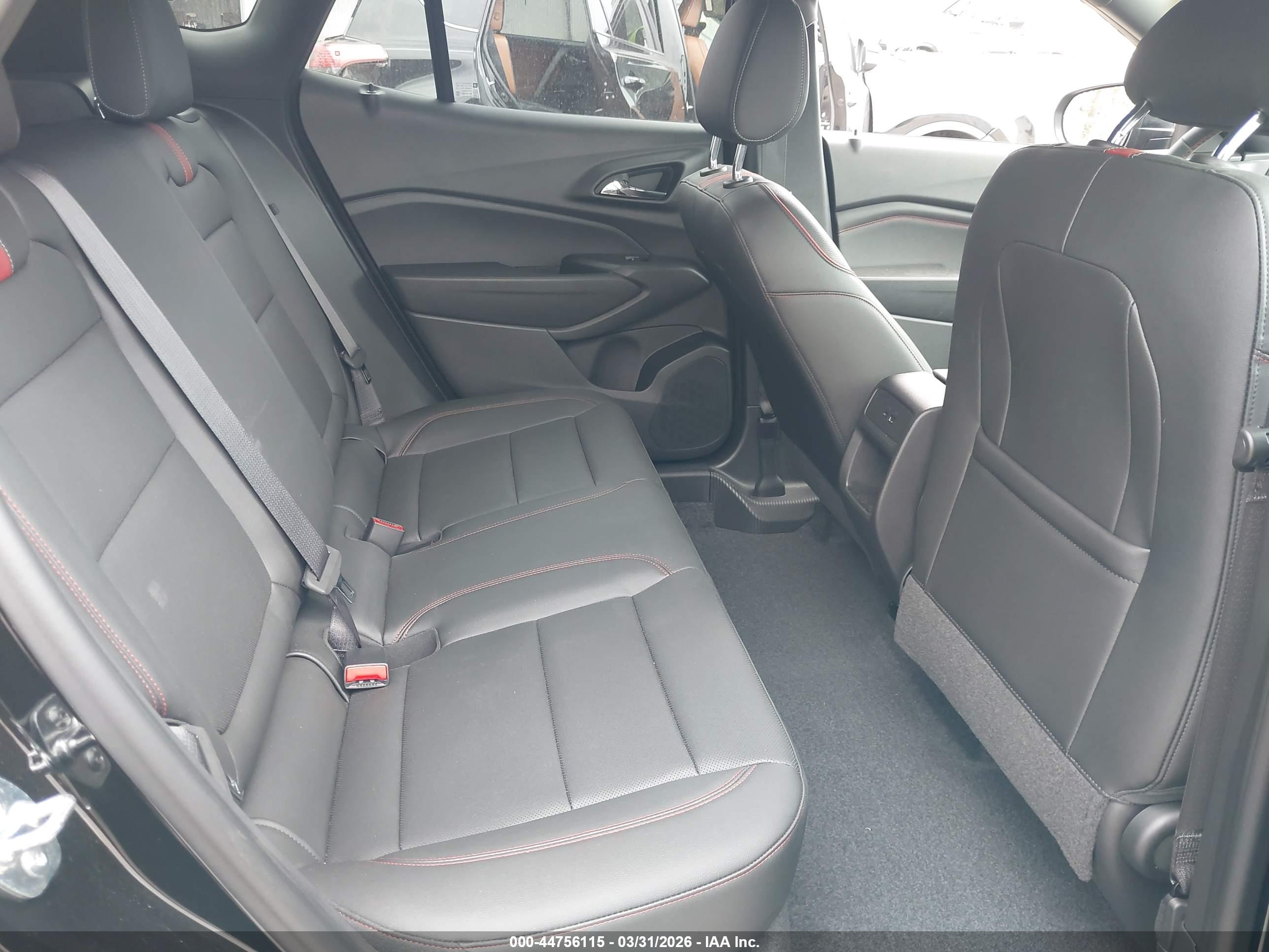 CHEVROLET TRAX image 8