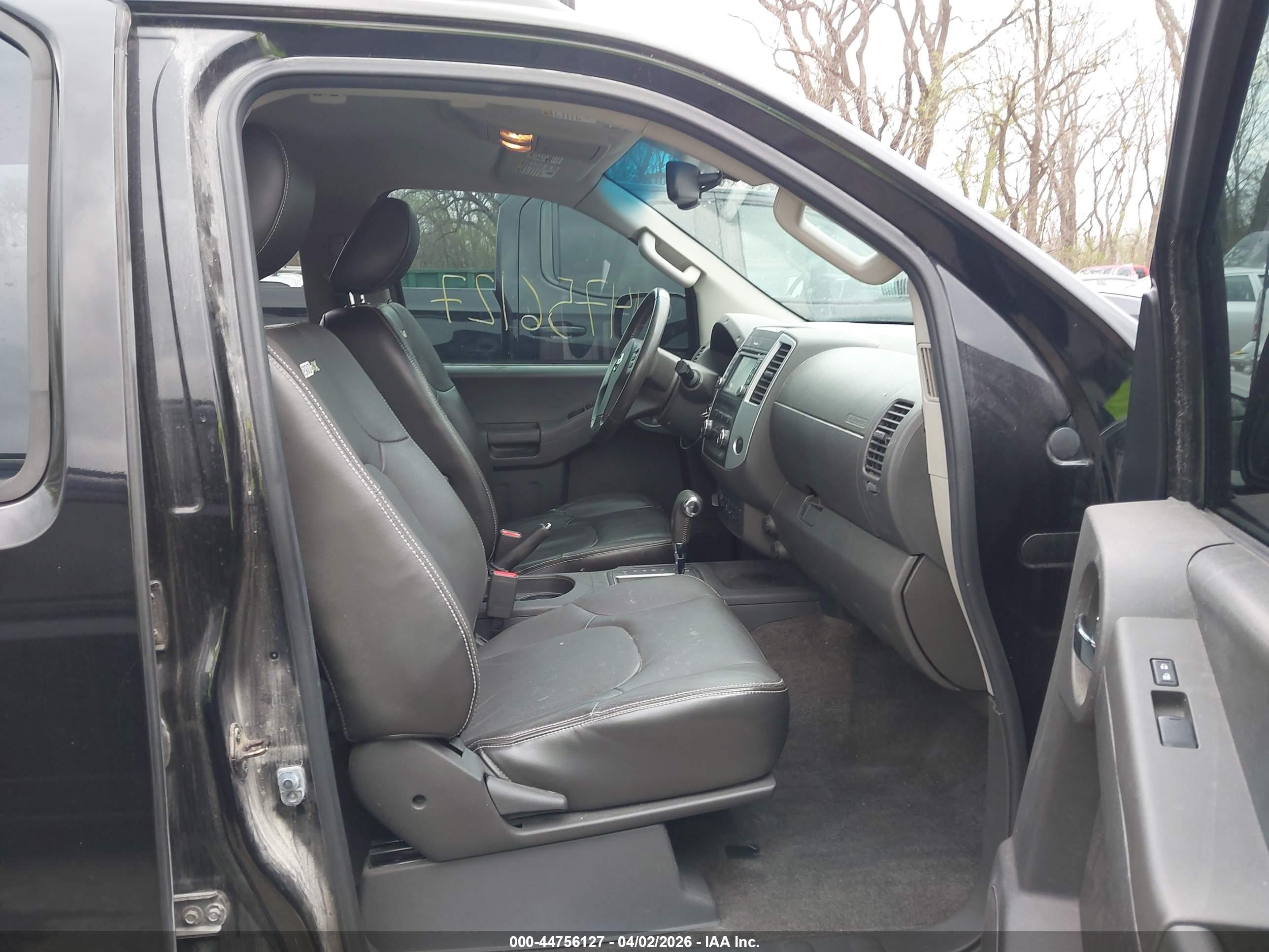 NISSAN XTERRA image 5