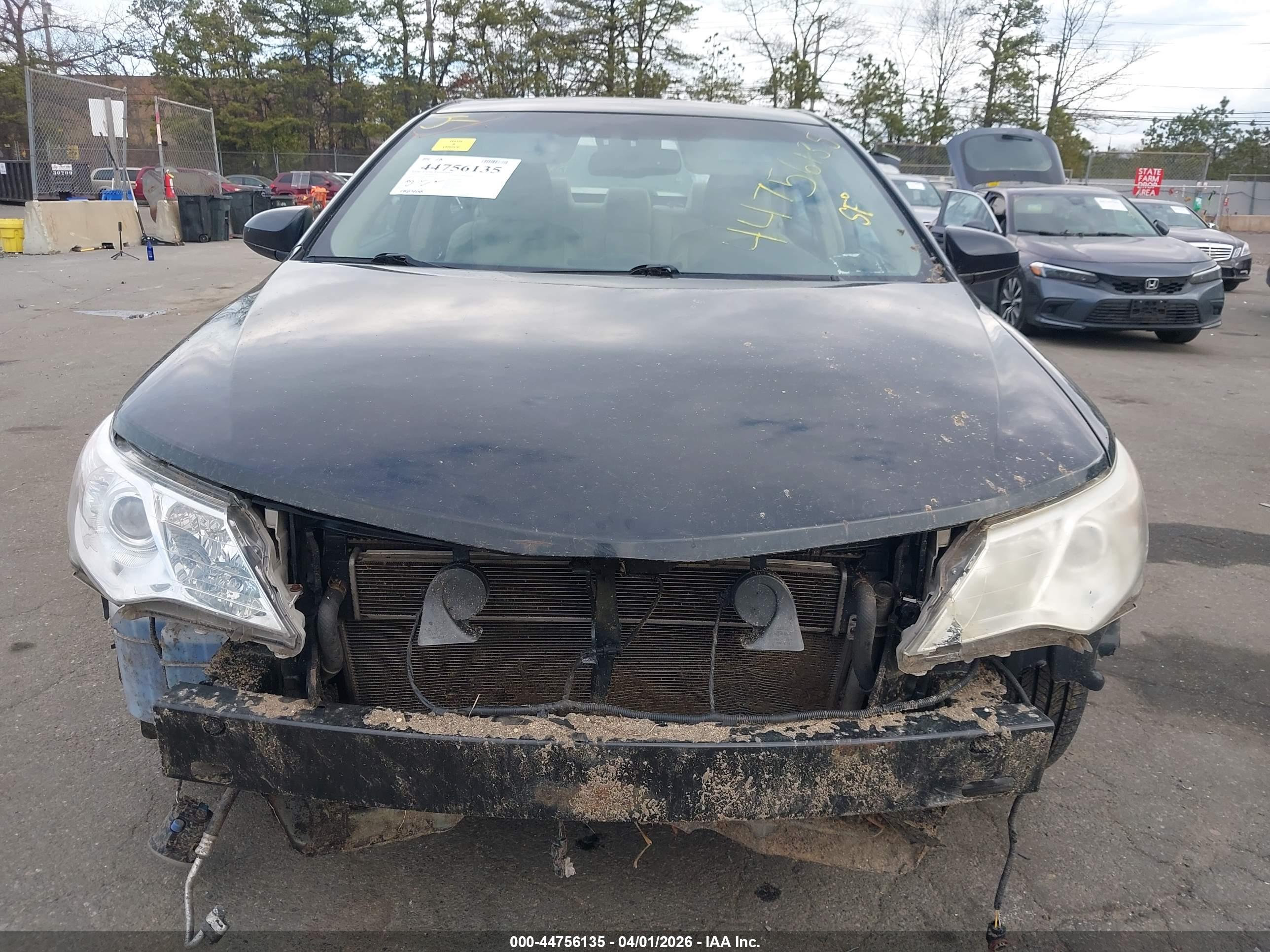 TOYOTA CAMRY image 6