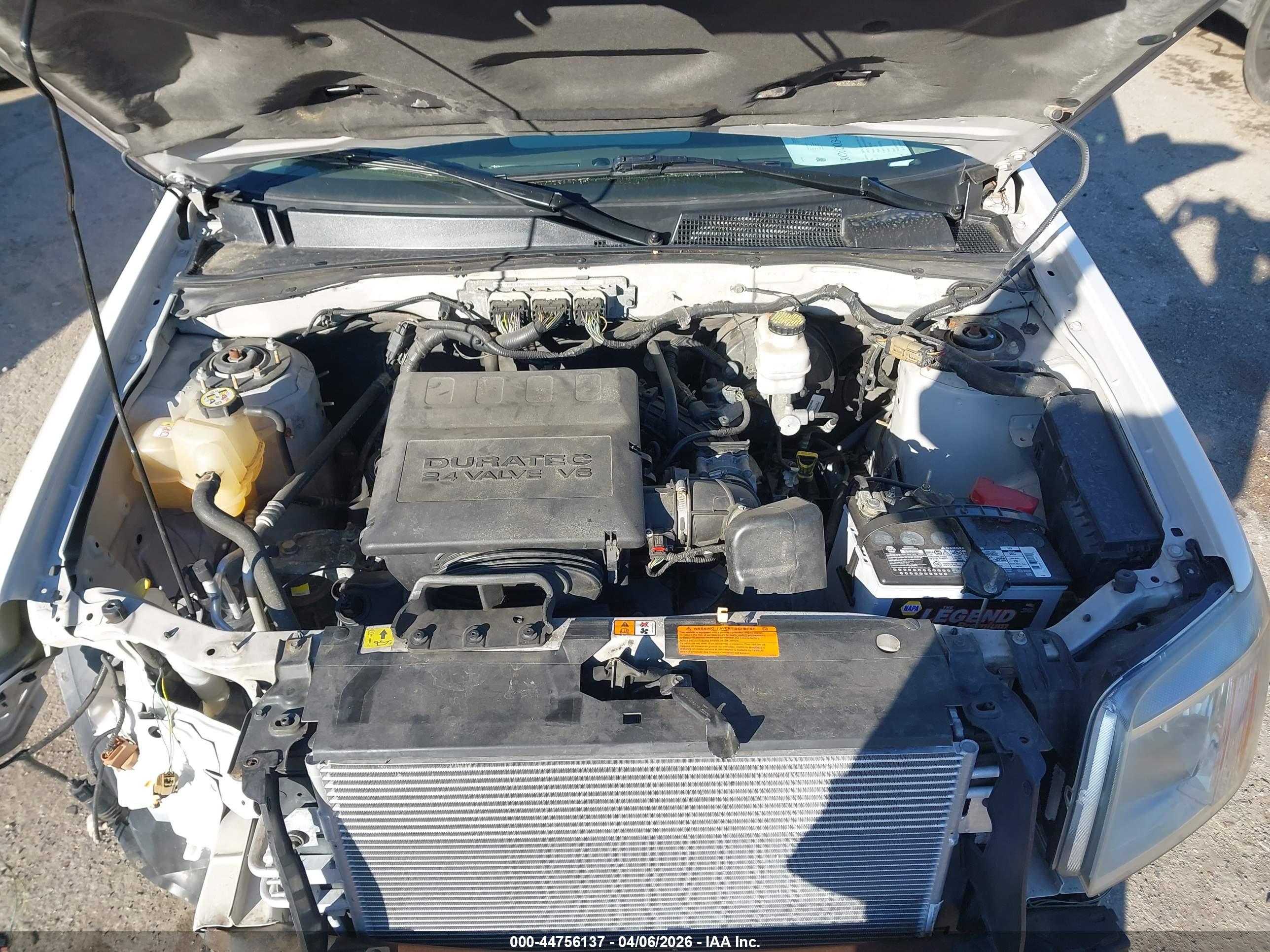 MERCURY MARINER image 10