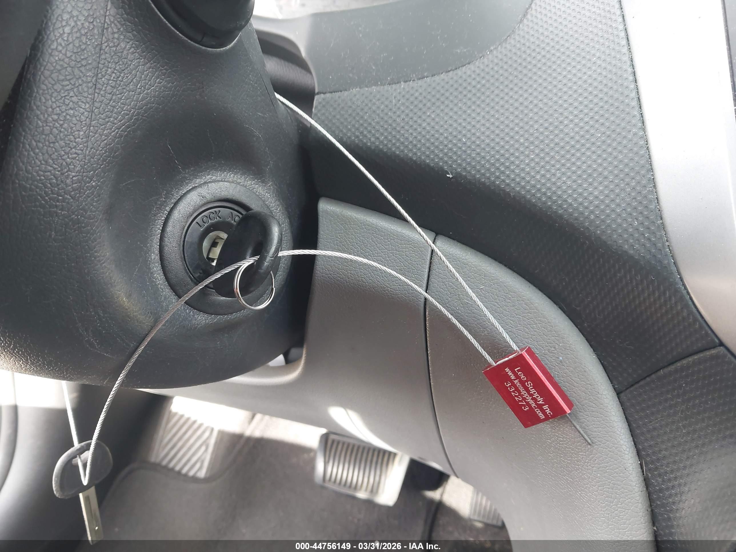 HYUNDAI ACCENT image 11