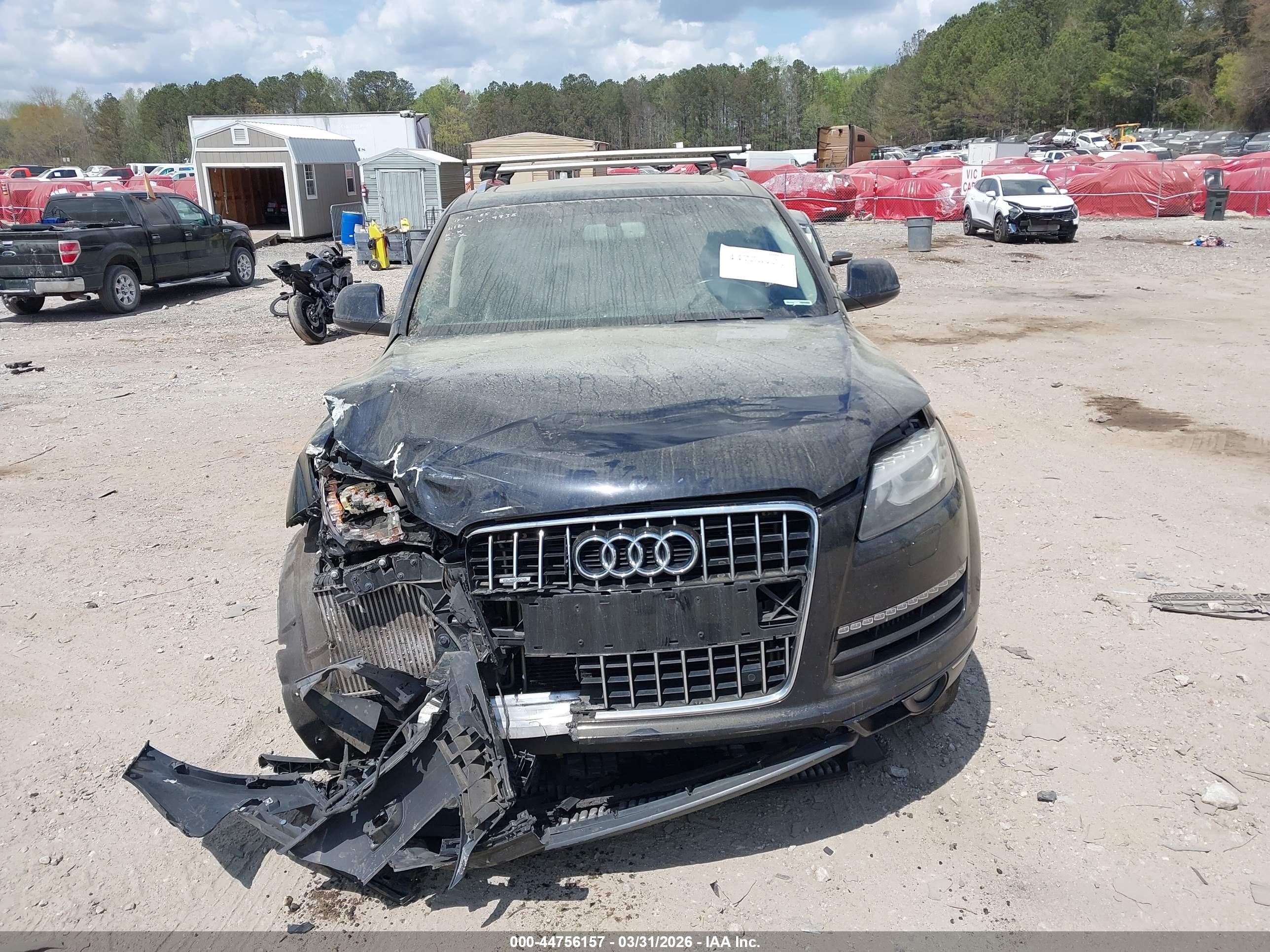 AUDI Q7 image 6