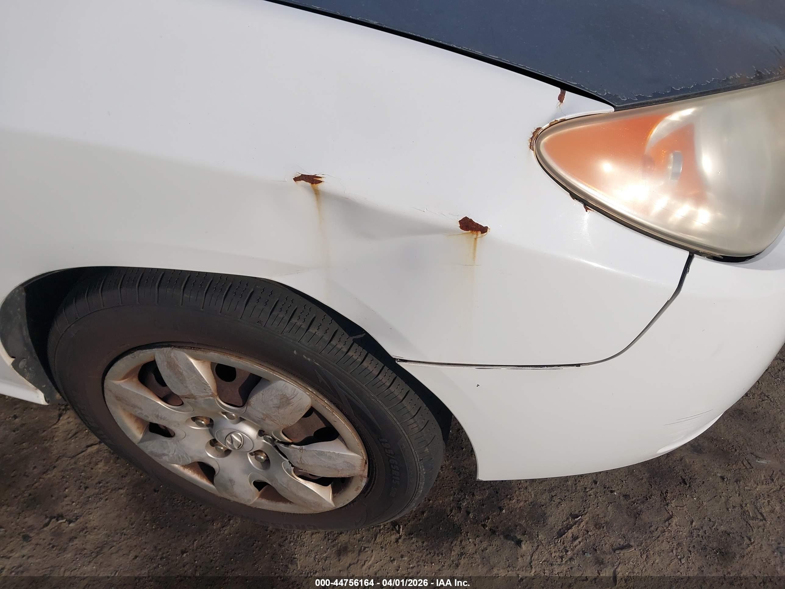 HYUNDAI ELANTRA image 6