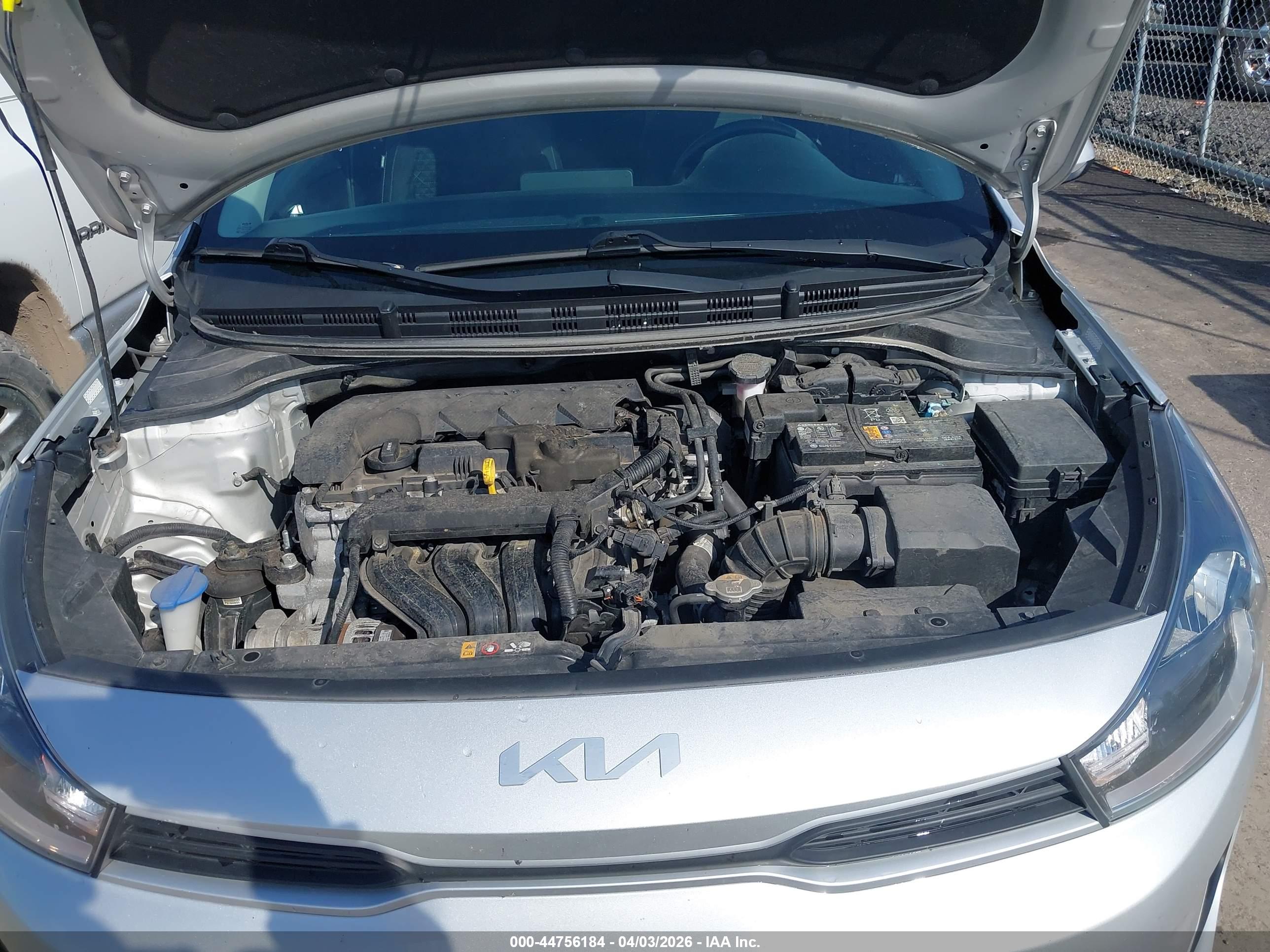 KIA RIO image 10