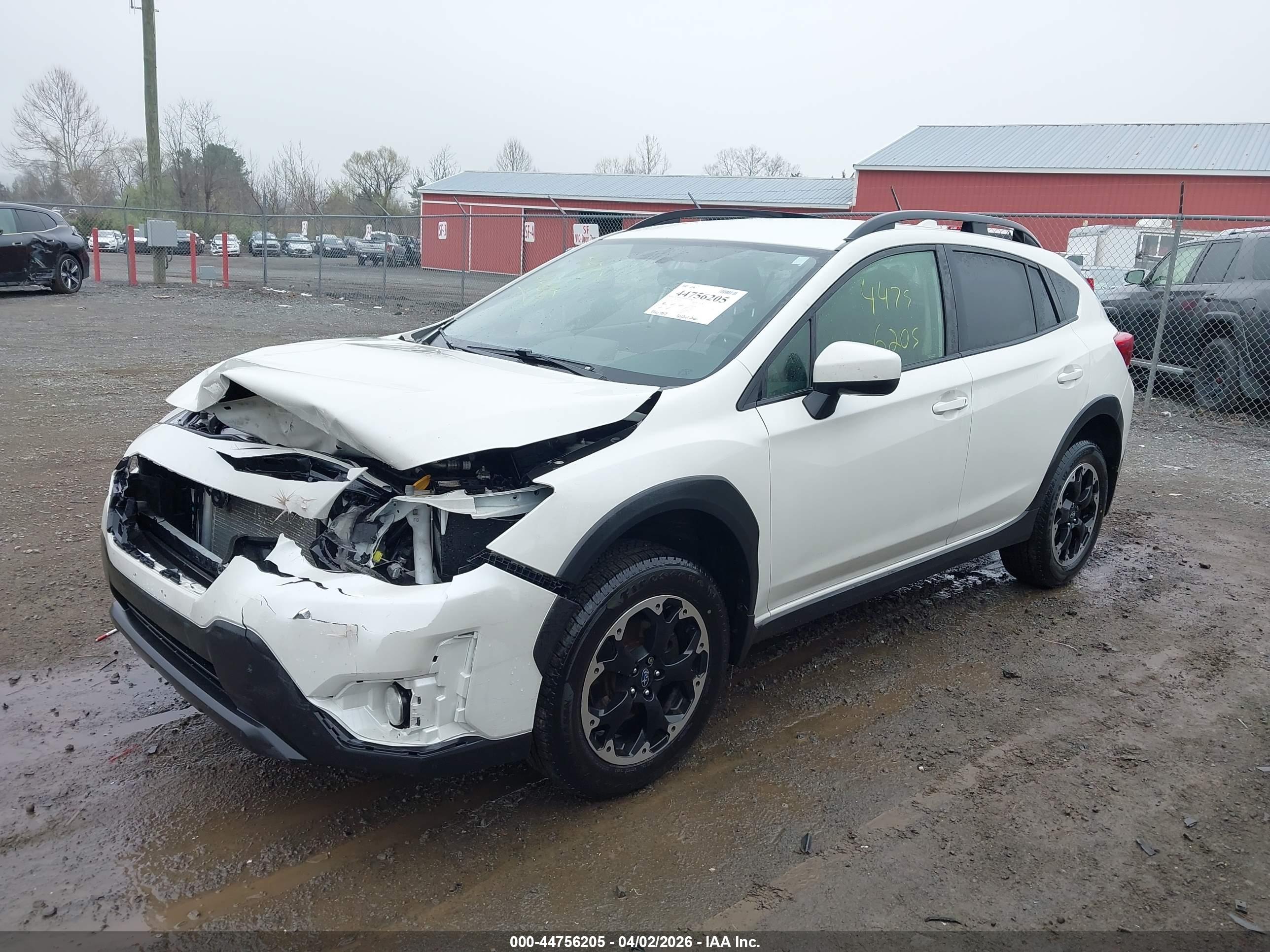 SUBARU CROSSTREK image 2