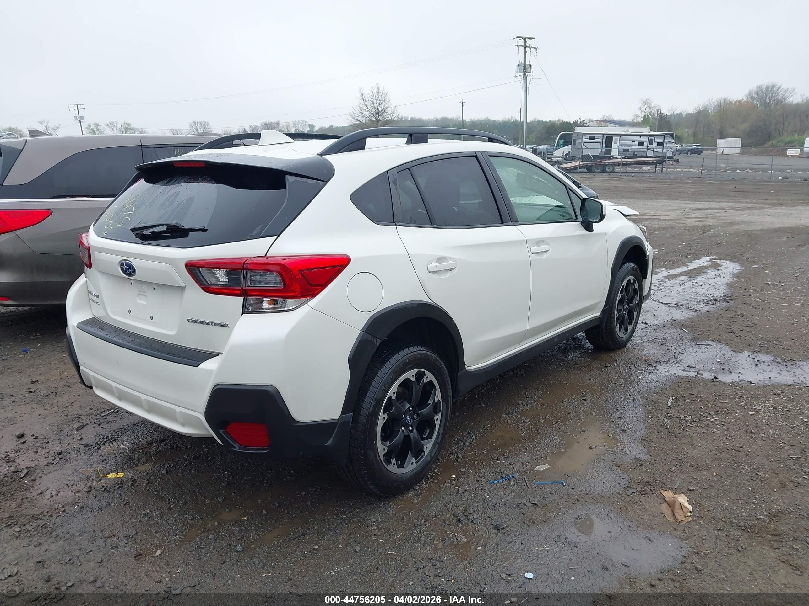 SUBARU CROSSTREK image 4