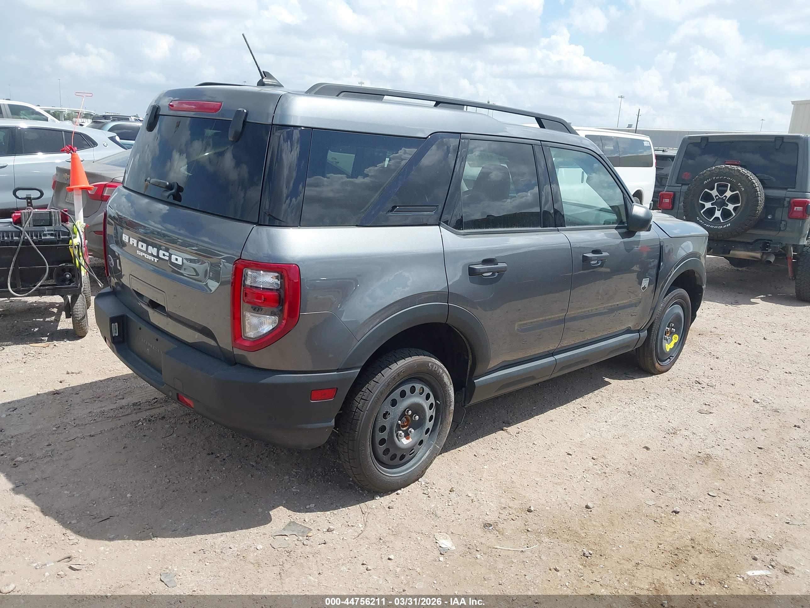 FORD BRONCO image 4