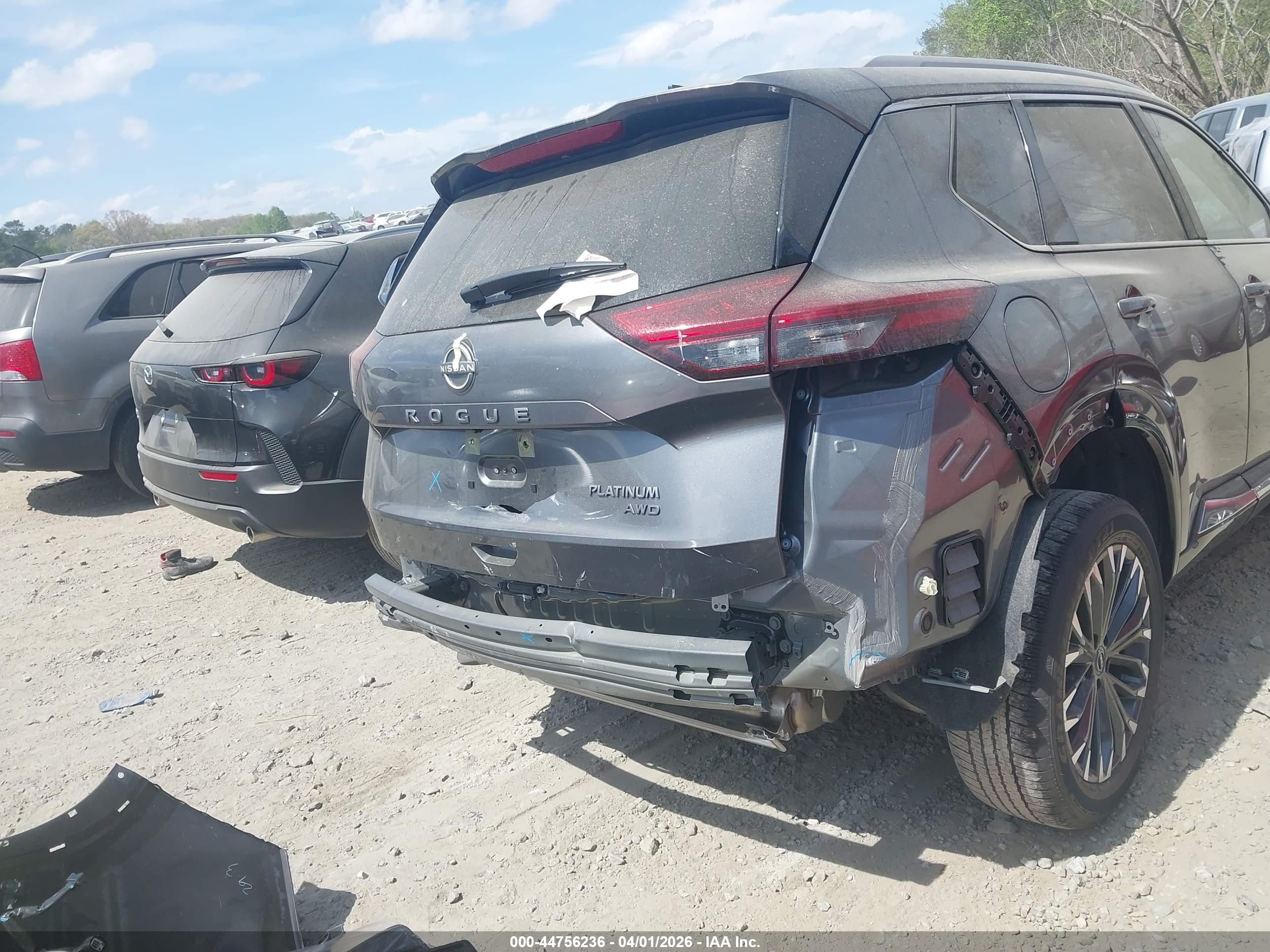 NISSAN ROGUE image 6