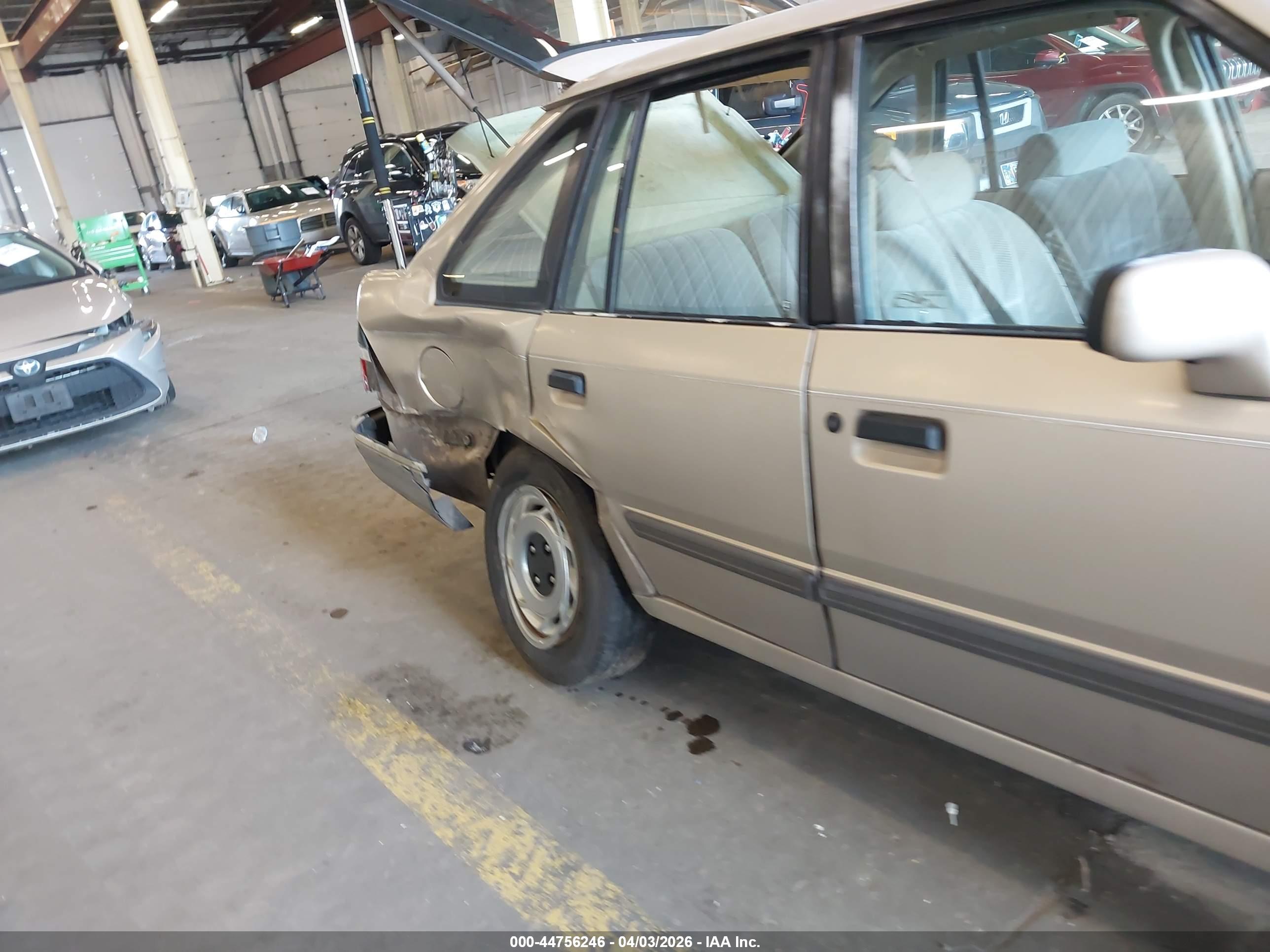 FORD ESCORT image 6