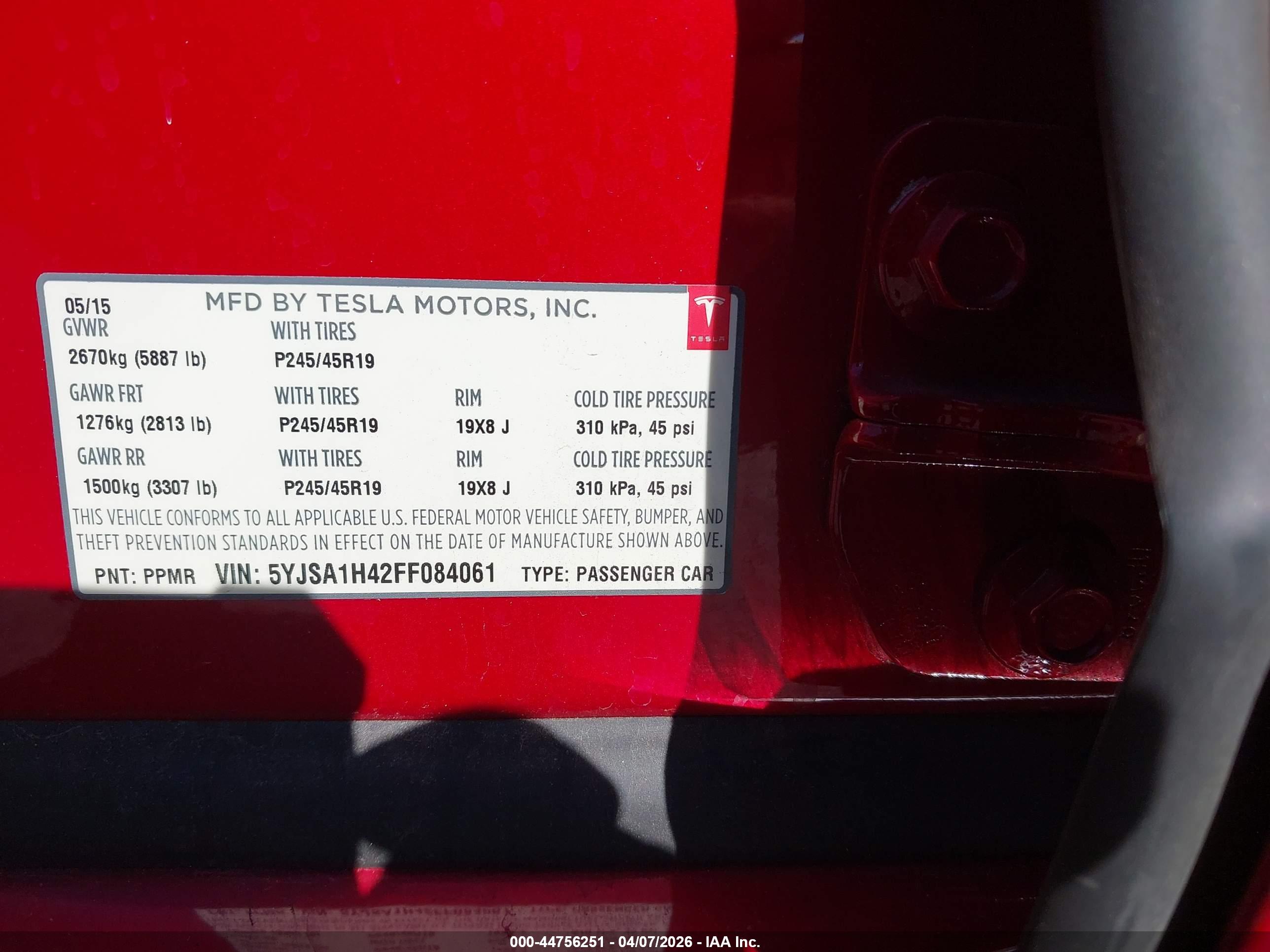 TESLA MODEL image 9