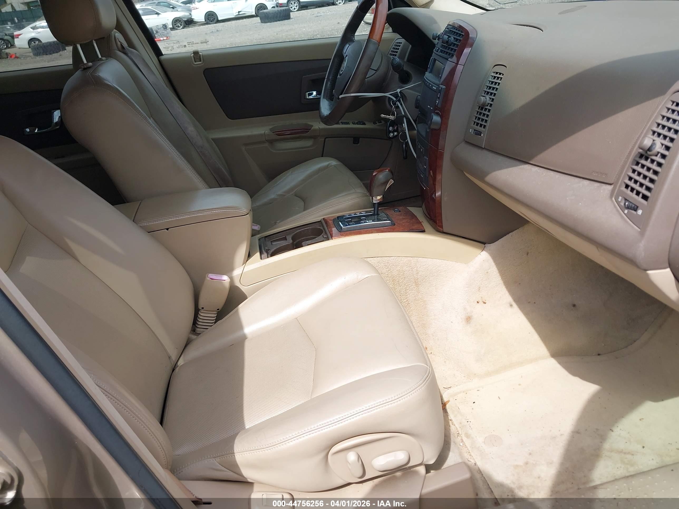 CADILLAC SRX image 5