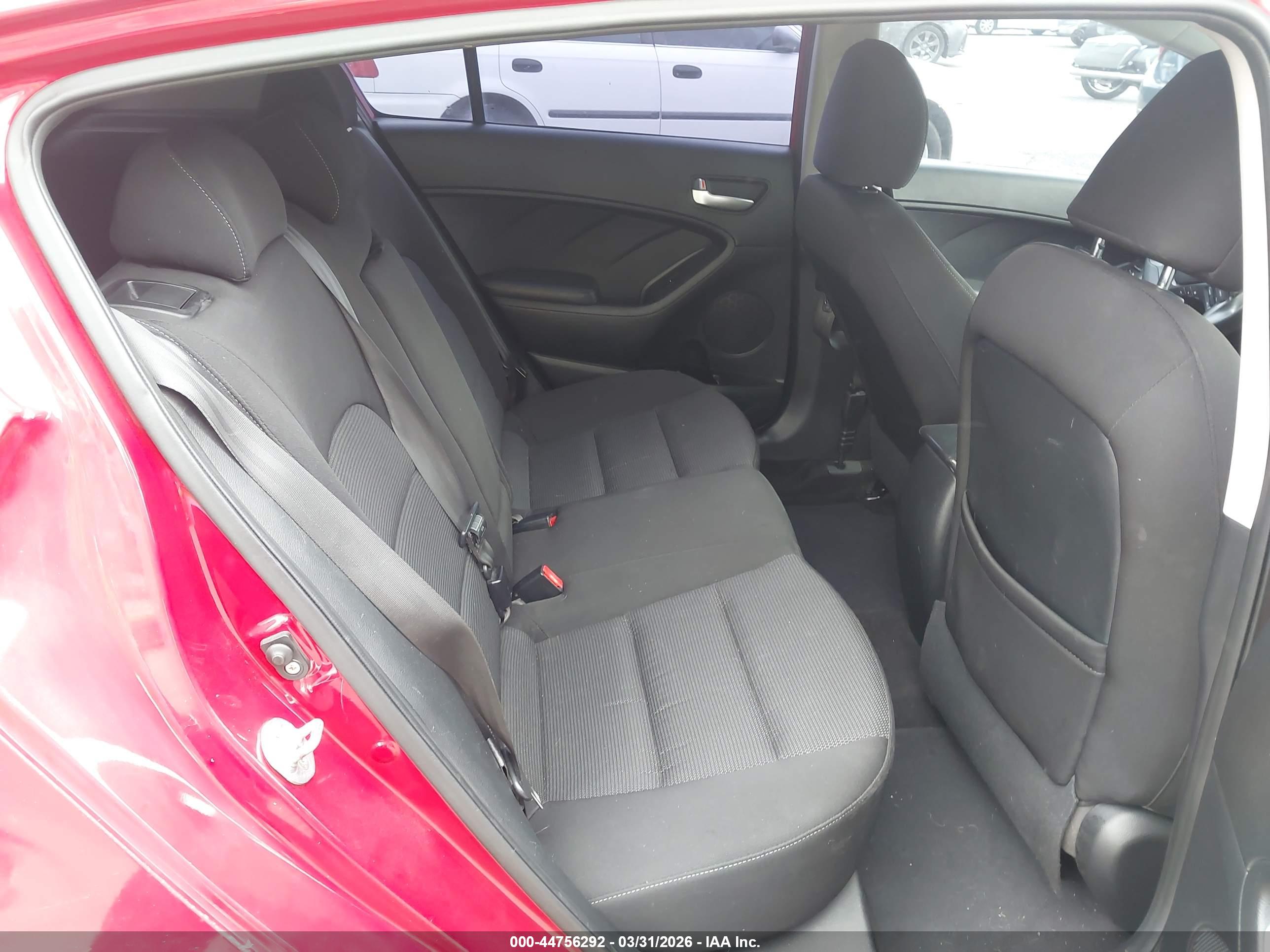 KIA FORTE image 8