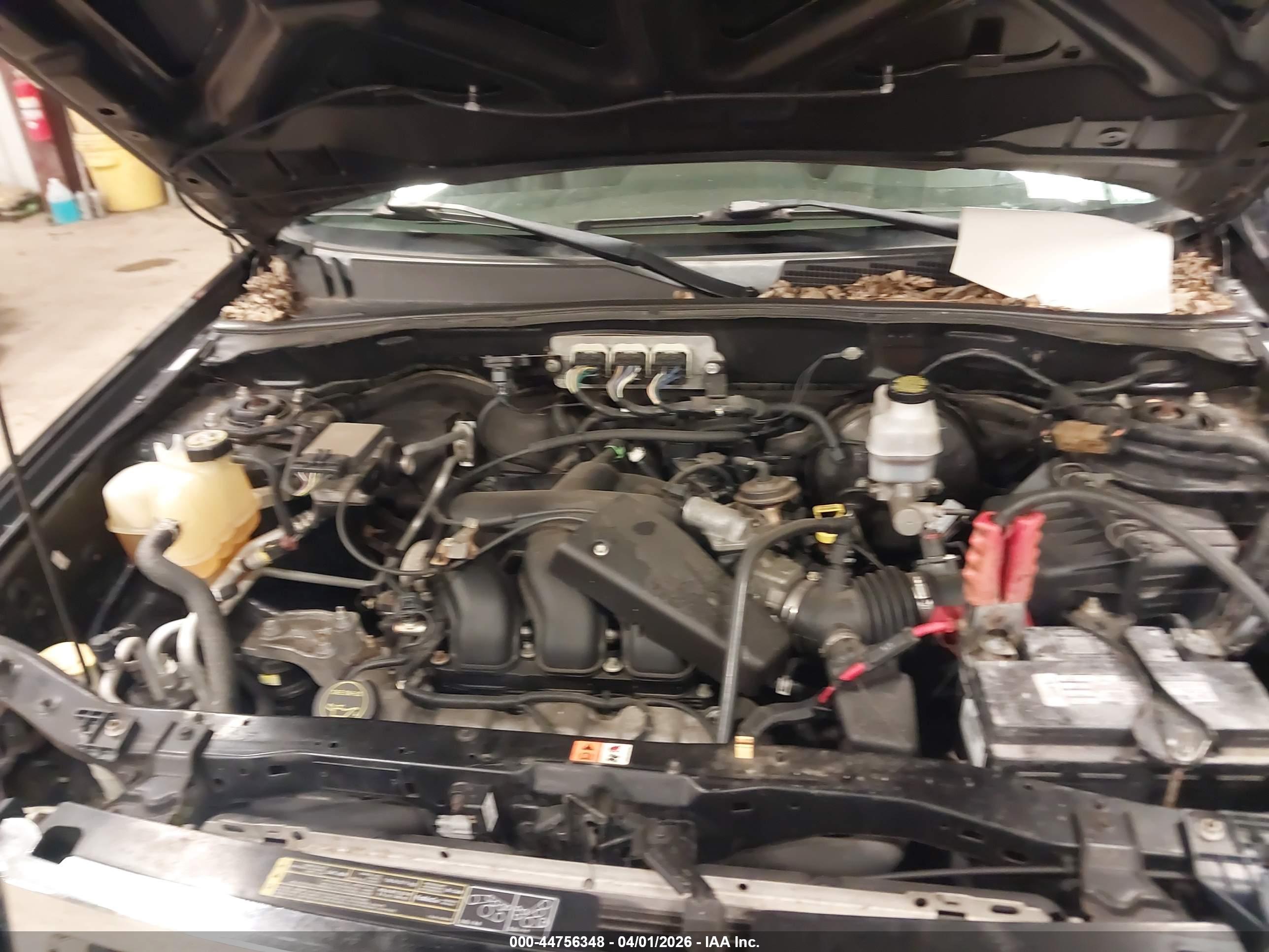 FORD ESCAPE image 10