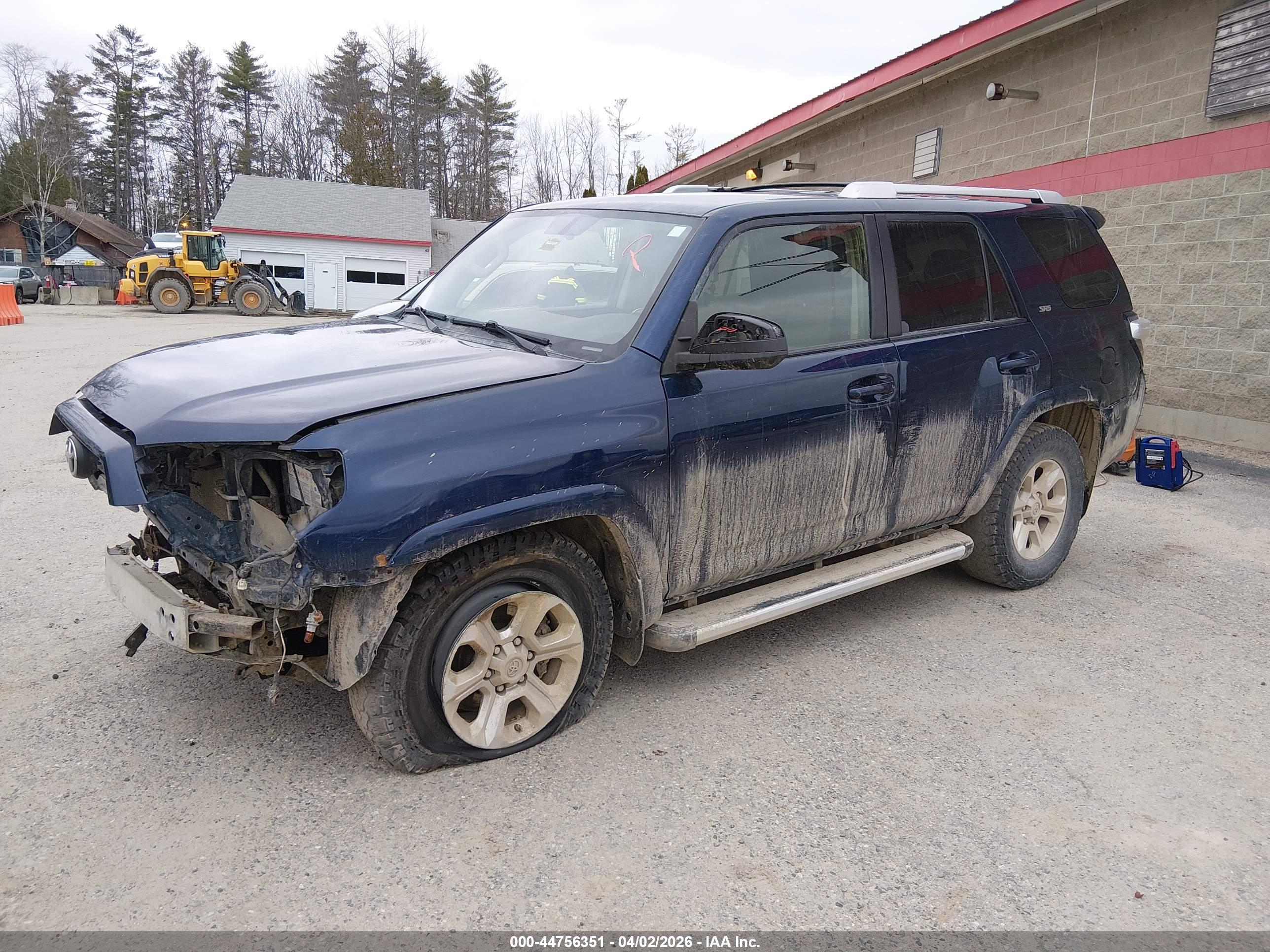 TOYOTA 4RUNNER image 2