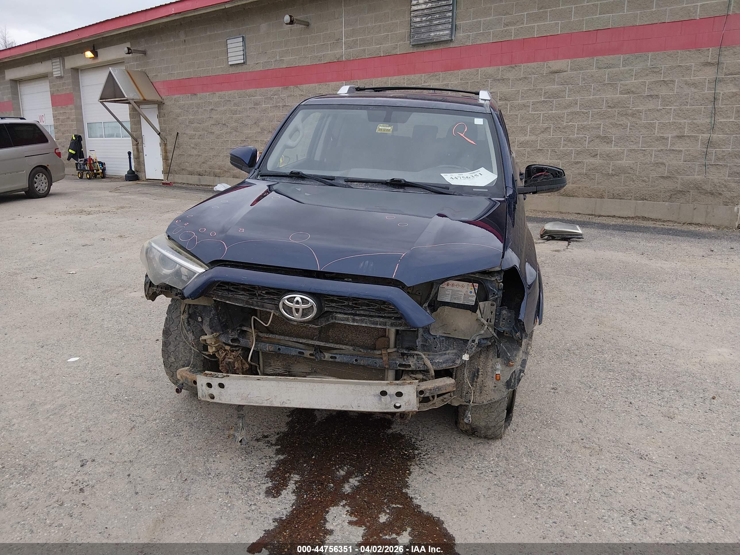 TOYOTA 4RUNNER image 6