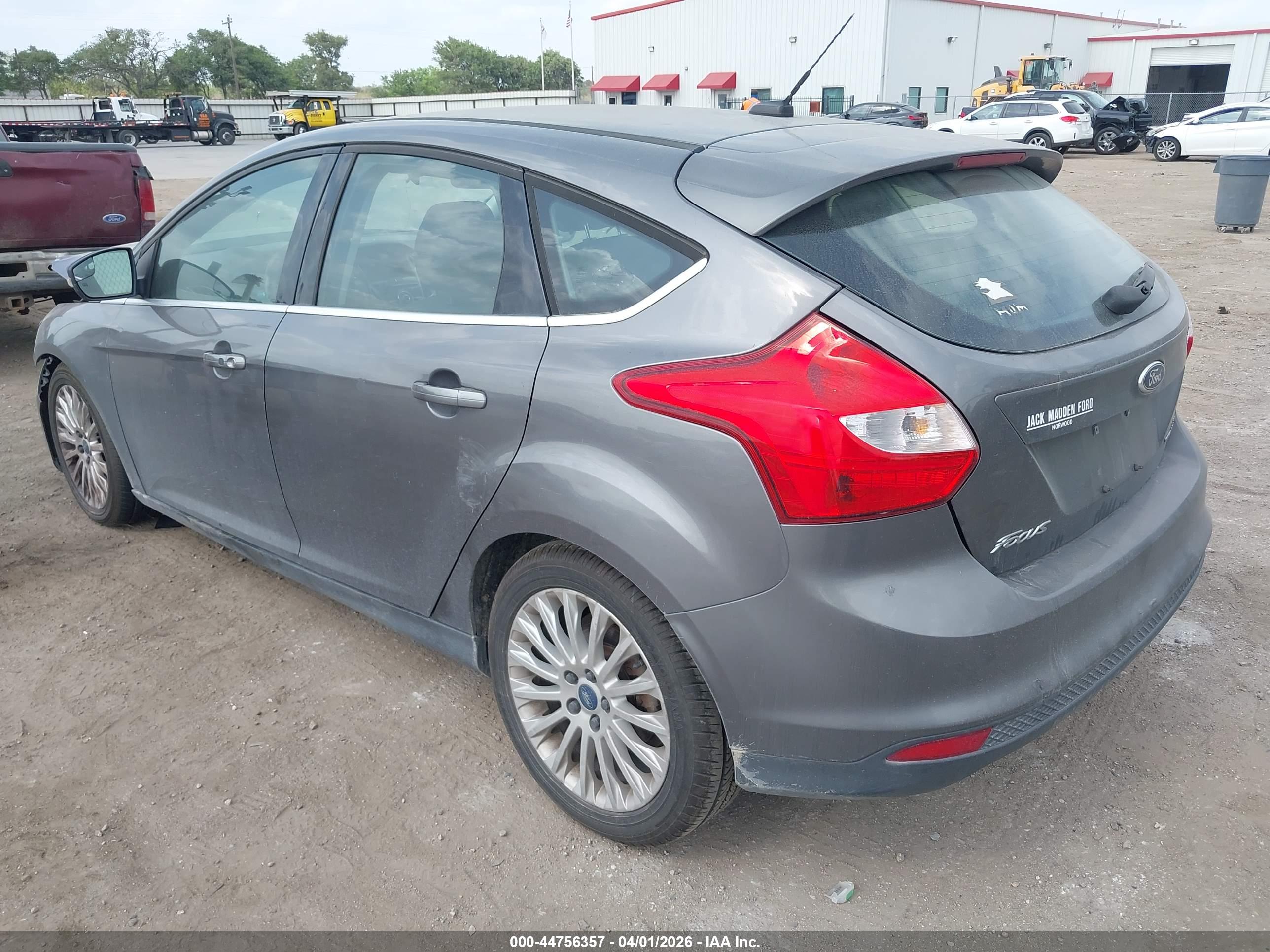 FORD FOCUS image 3