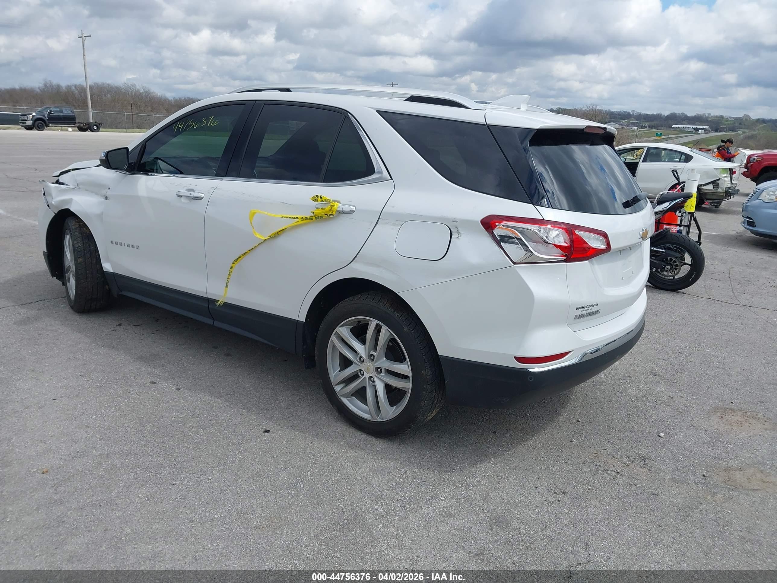 CHEVROLET EQUINOX image 3