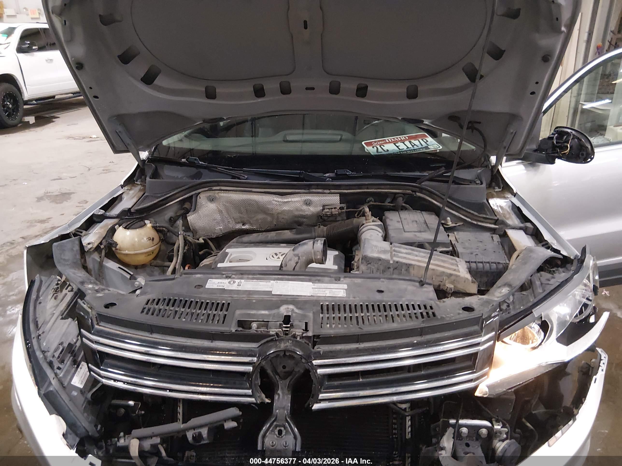 VOLKSWAGEN TIGUAN image 10