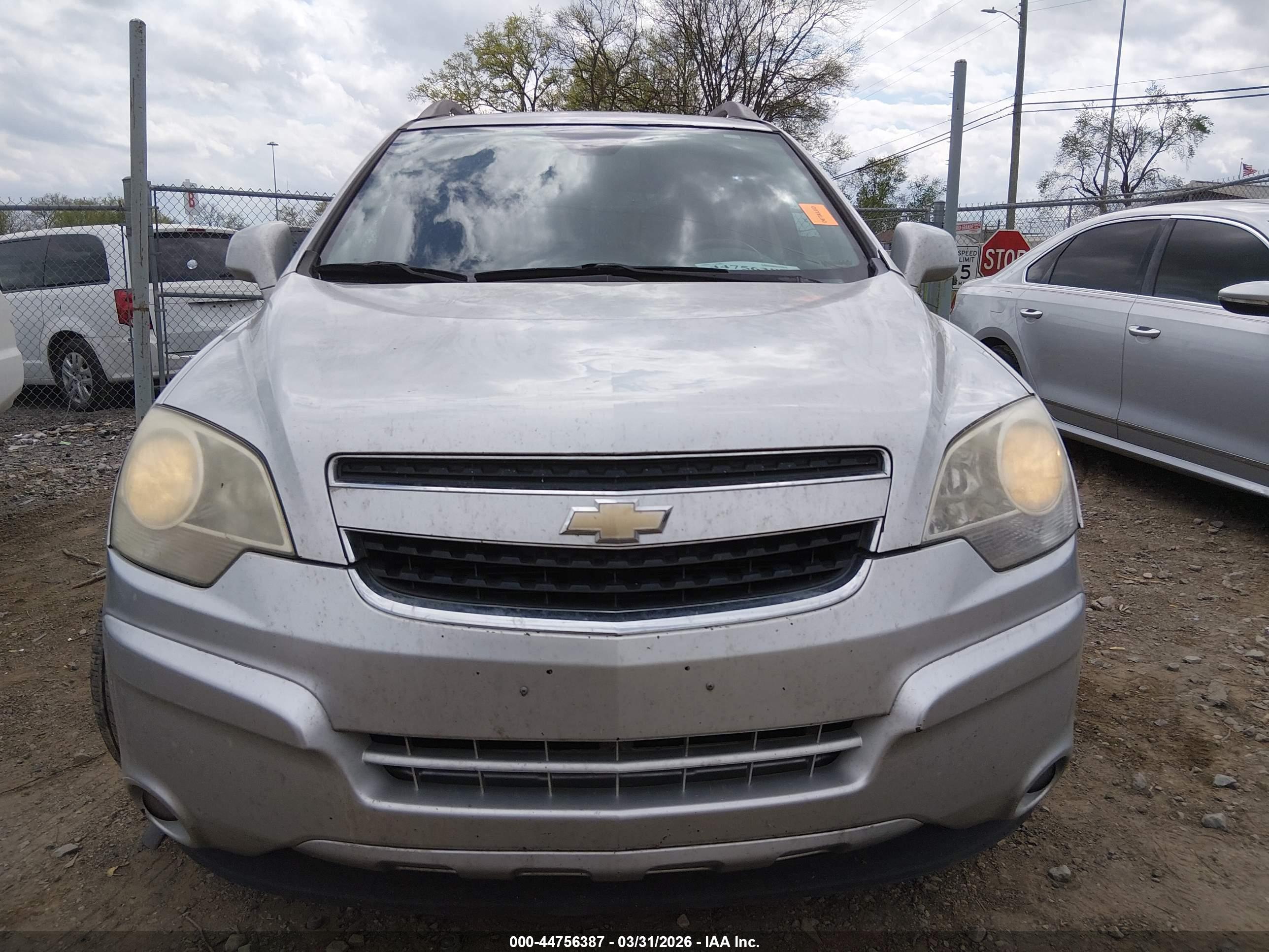 CHEVROLET CAPTIVA image 6