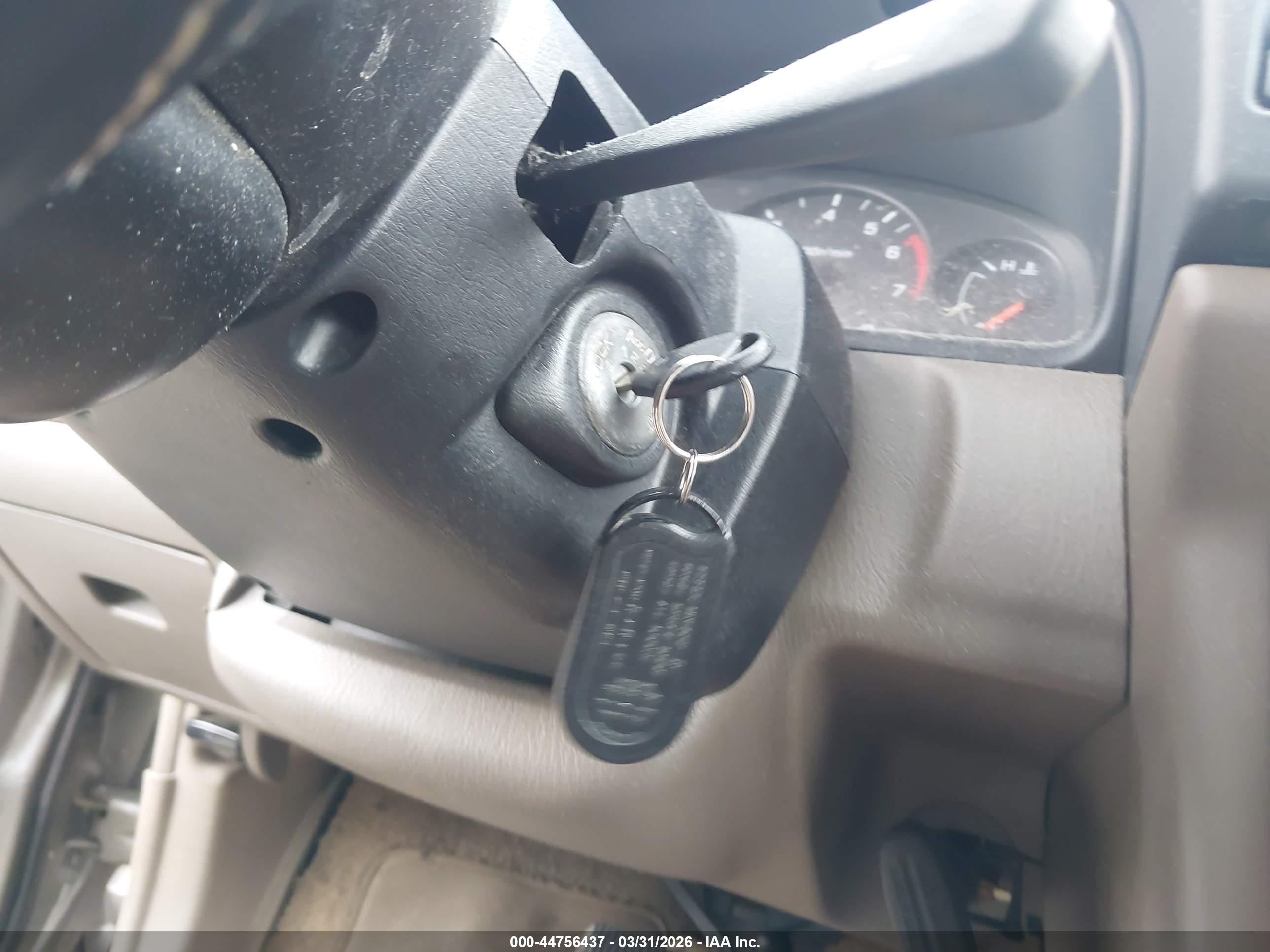 NISSAN FRONTIER image 11
