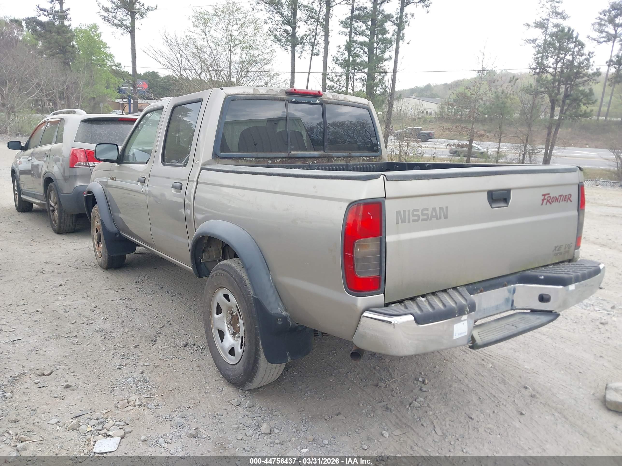 NISSAN FRONTIER image 3