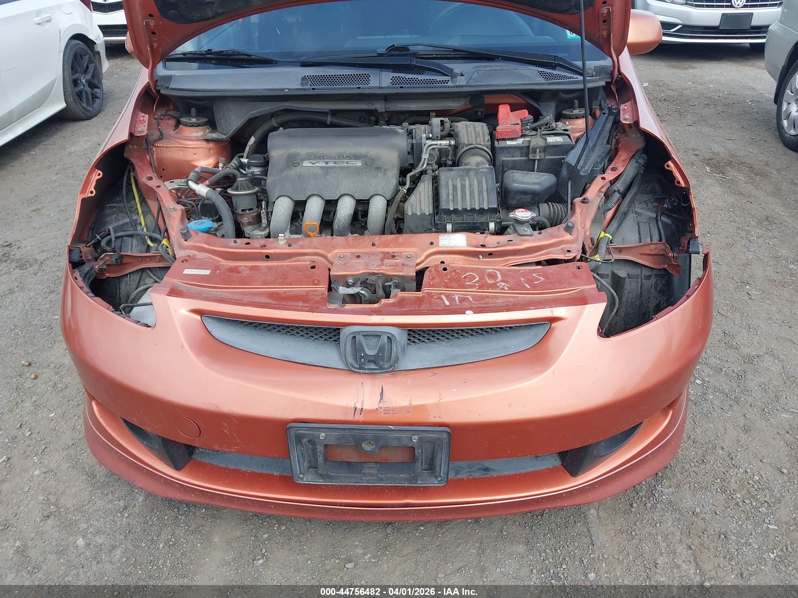 HONDA FIT image 6
