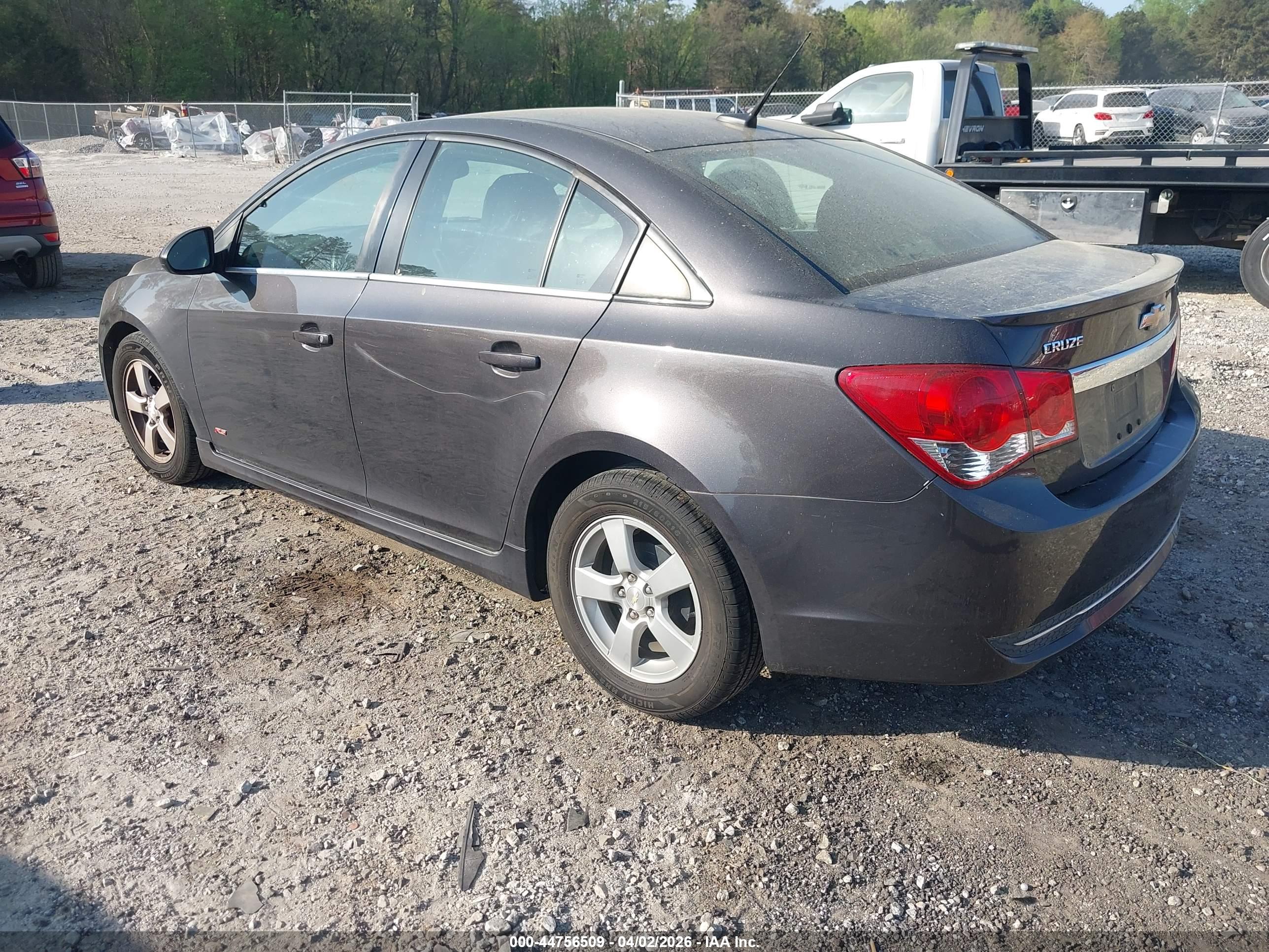 CHEVROLET CRUZE image 3