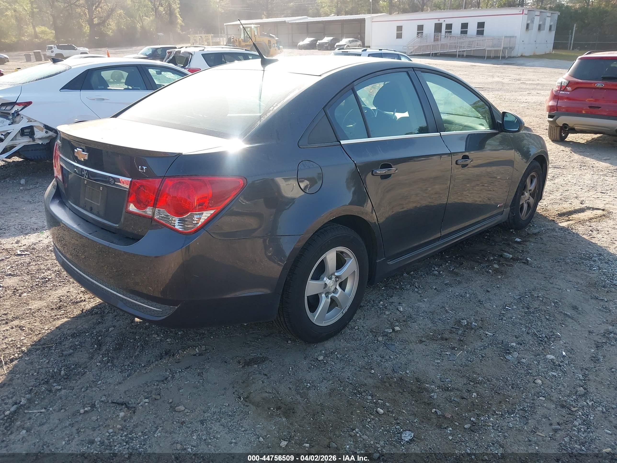 CHEVROLET CRUZE image 4