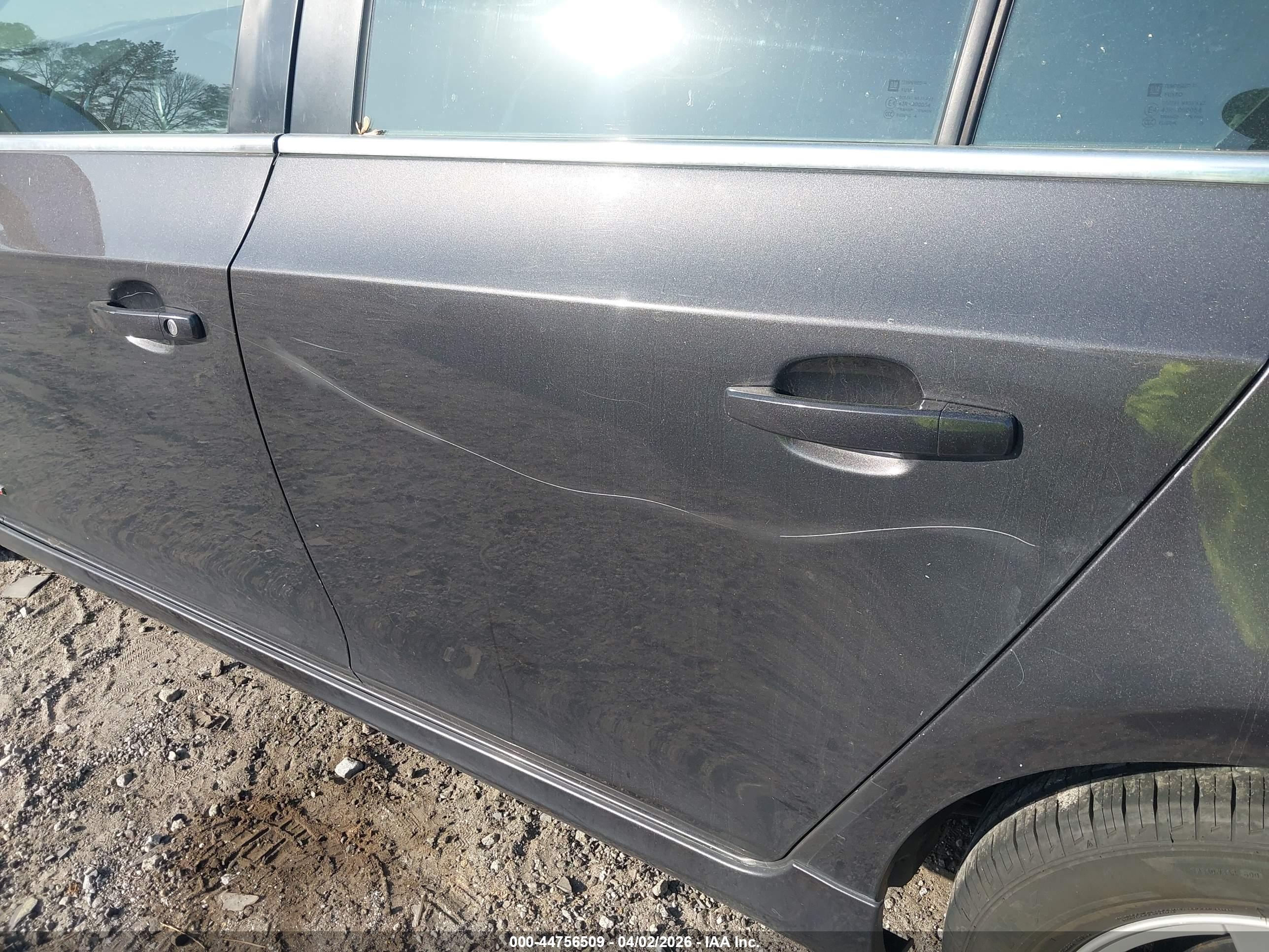 CHEVROLET CRUZE image 6