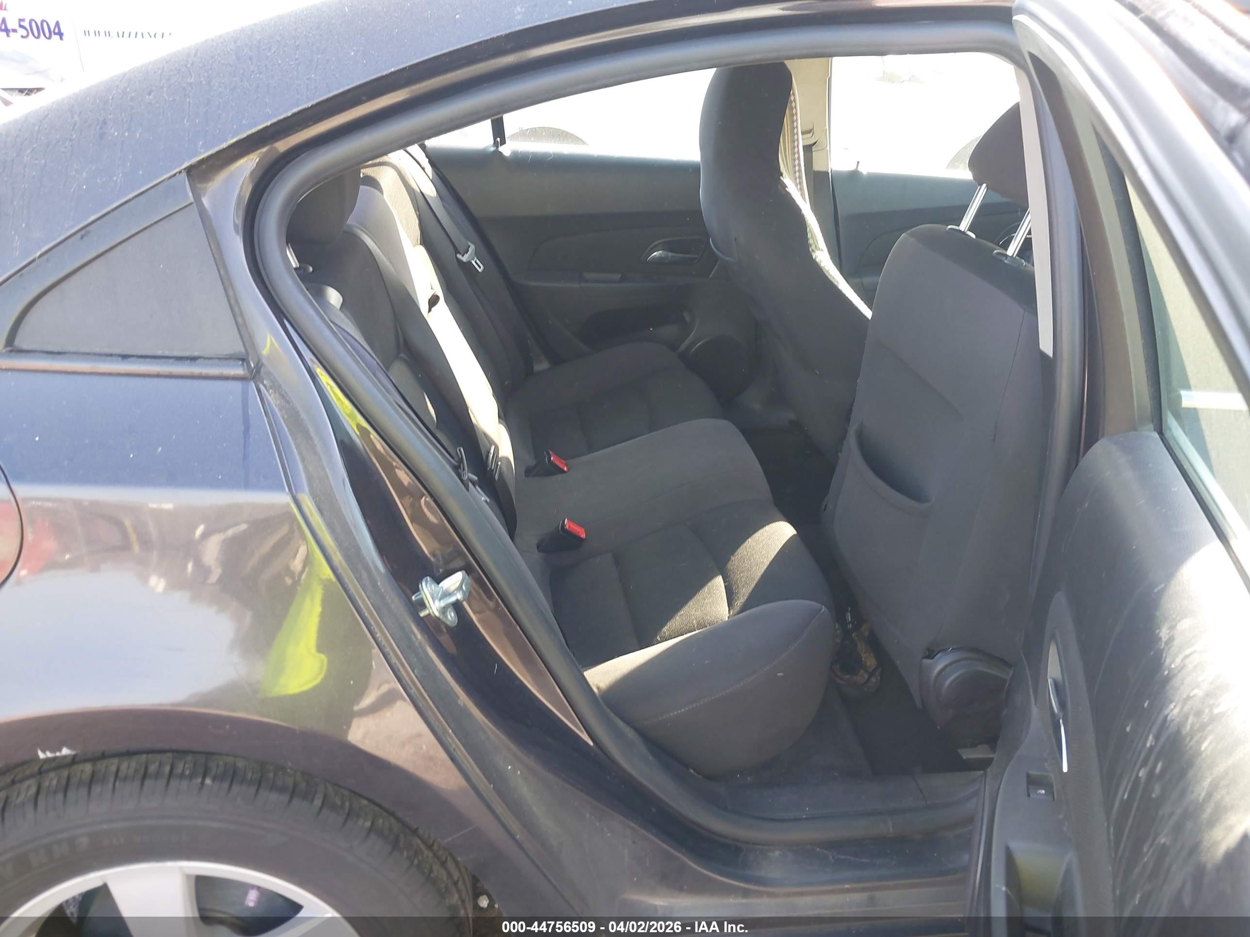 CHEVROLET CRUZE image 8