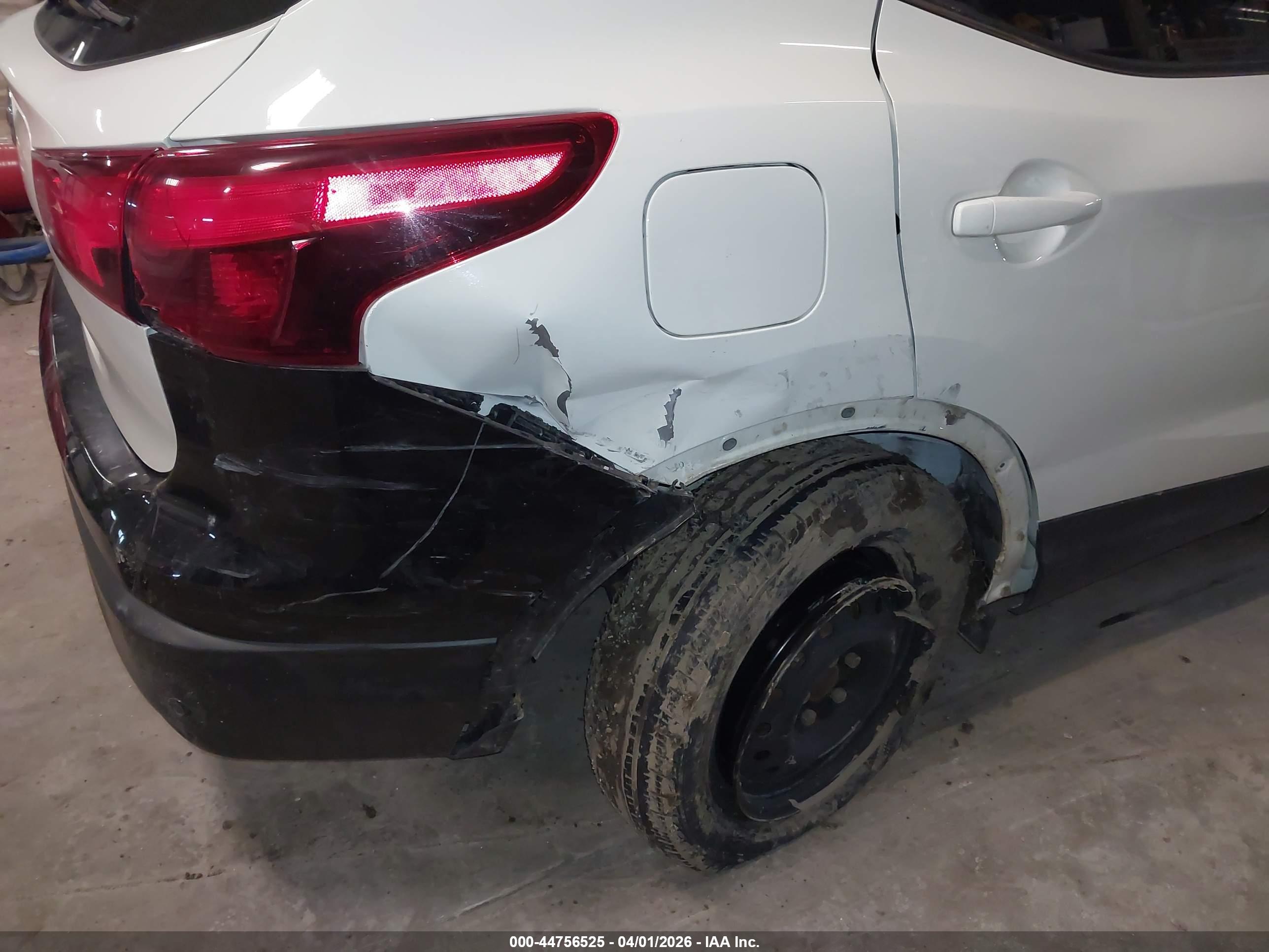 NISSAN ROGUE image 6