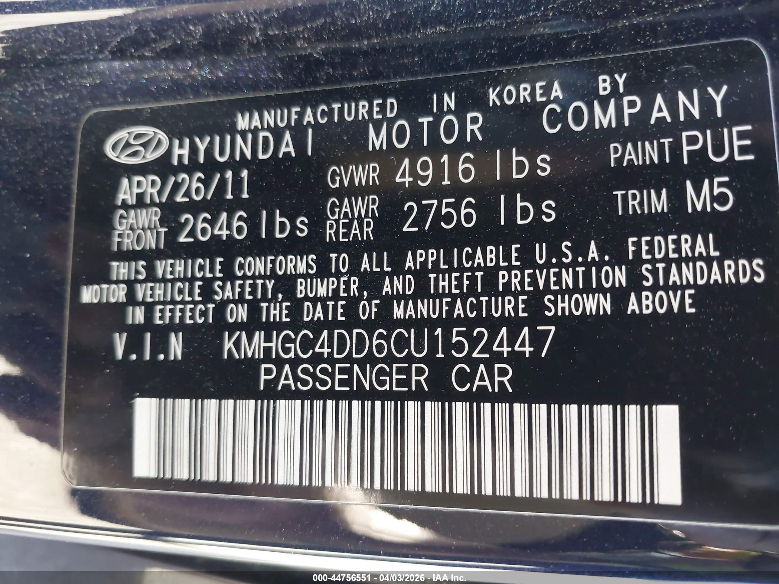 HYUNDAI GENESIS image 9