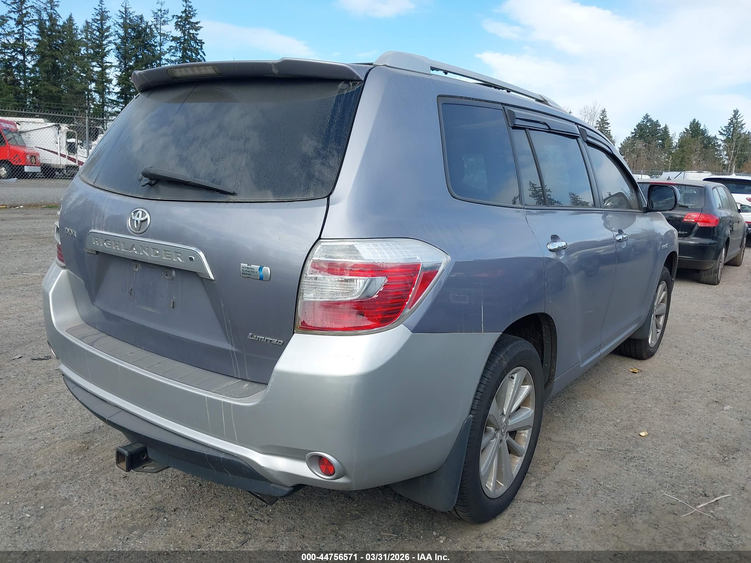 TOYOTA HIGHLANDER image 4