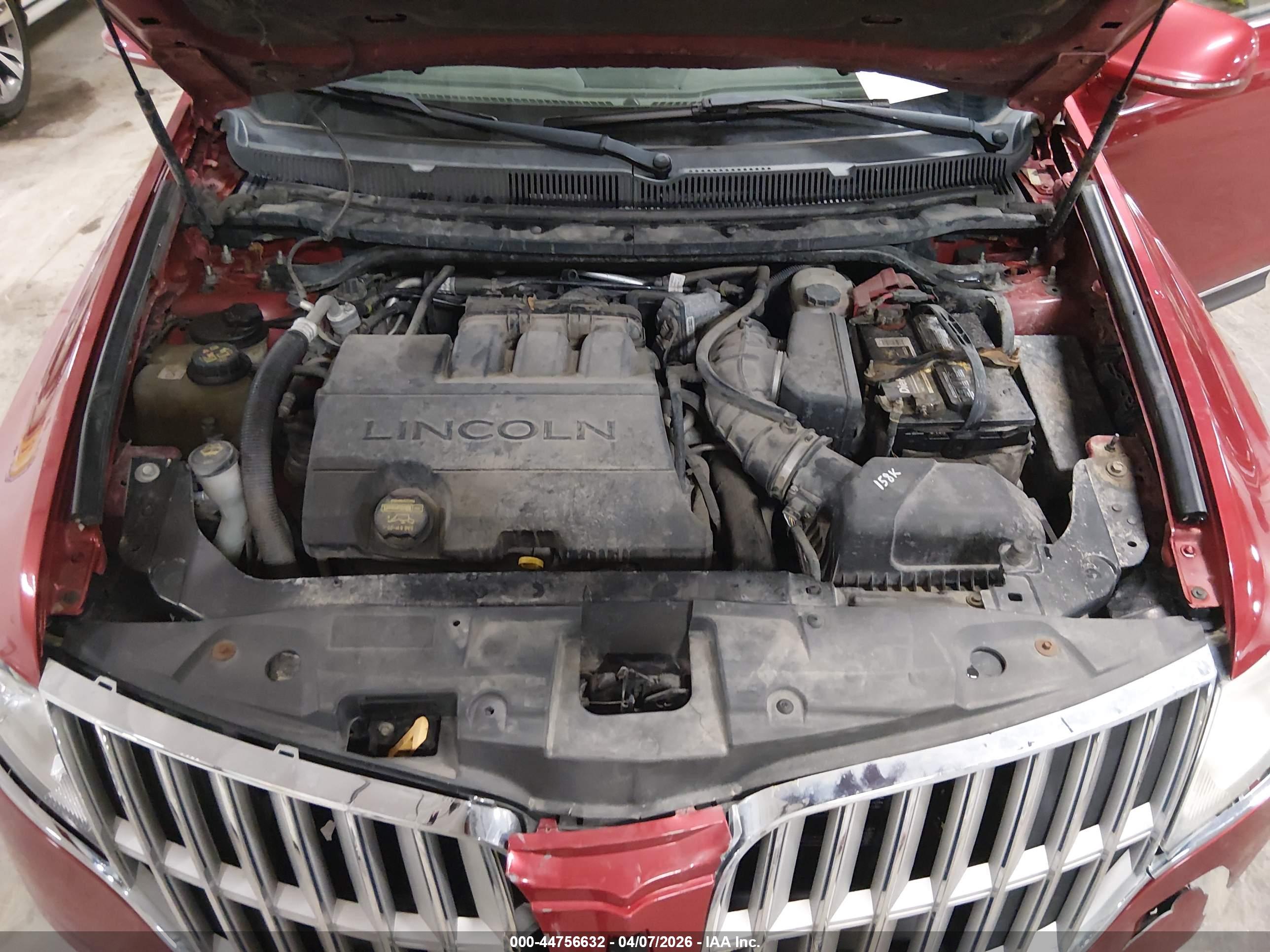 LINCOLN MKT image 10