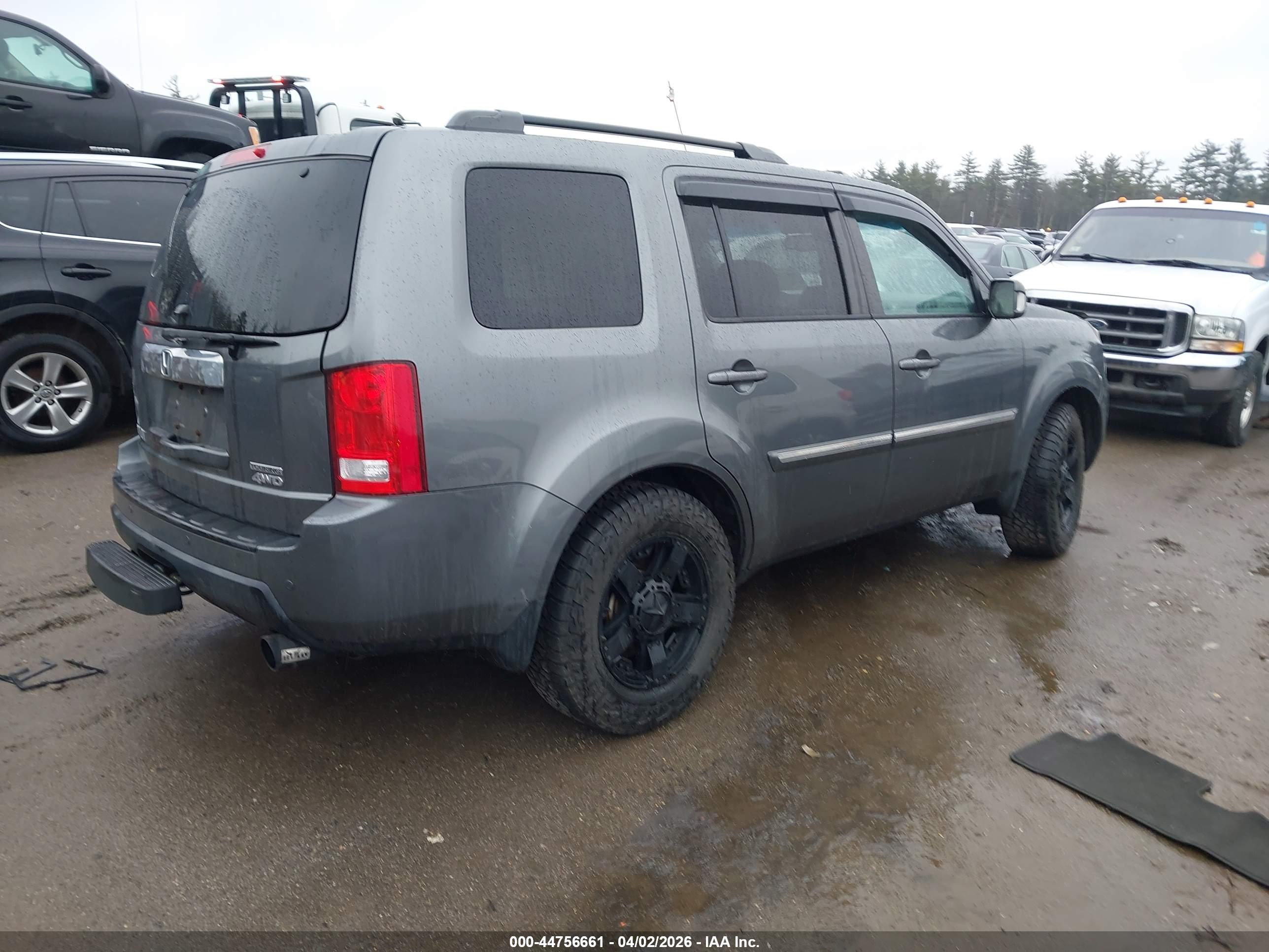 HONDA PILOT image 4