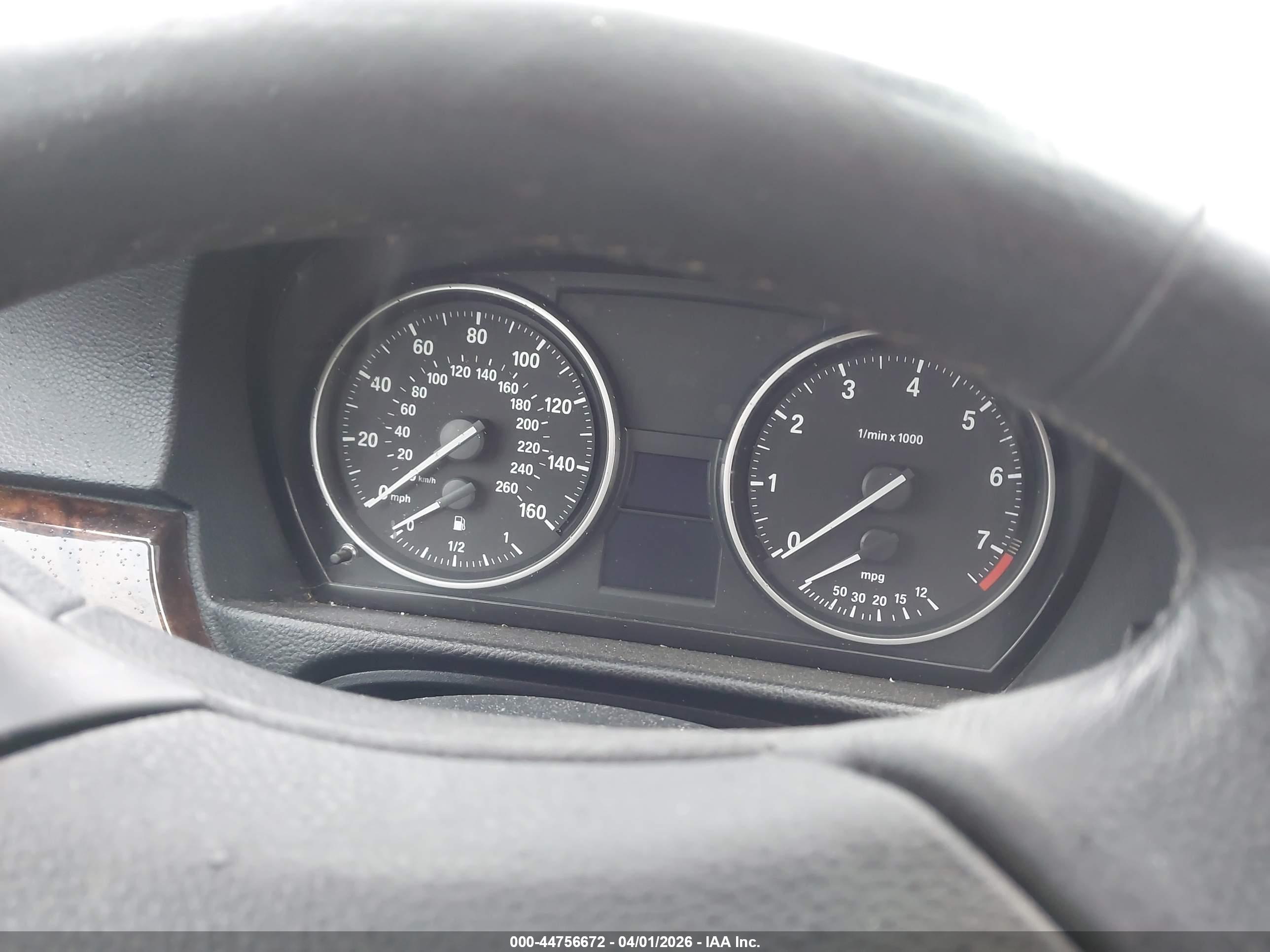 BMW 328I image 7