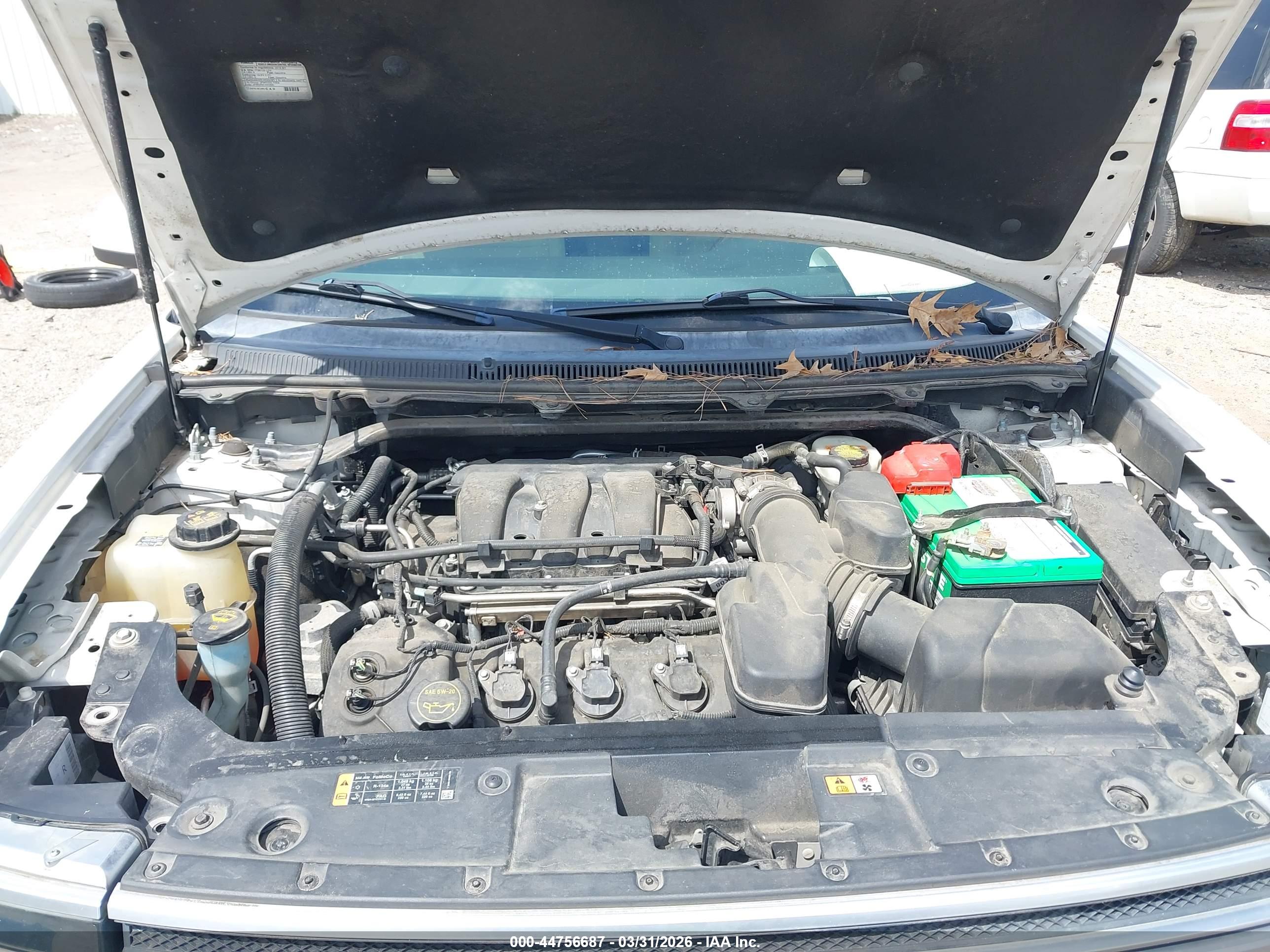 FORD FLEX image 10