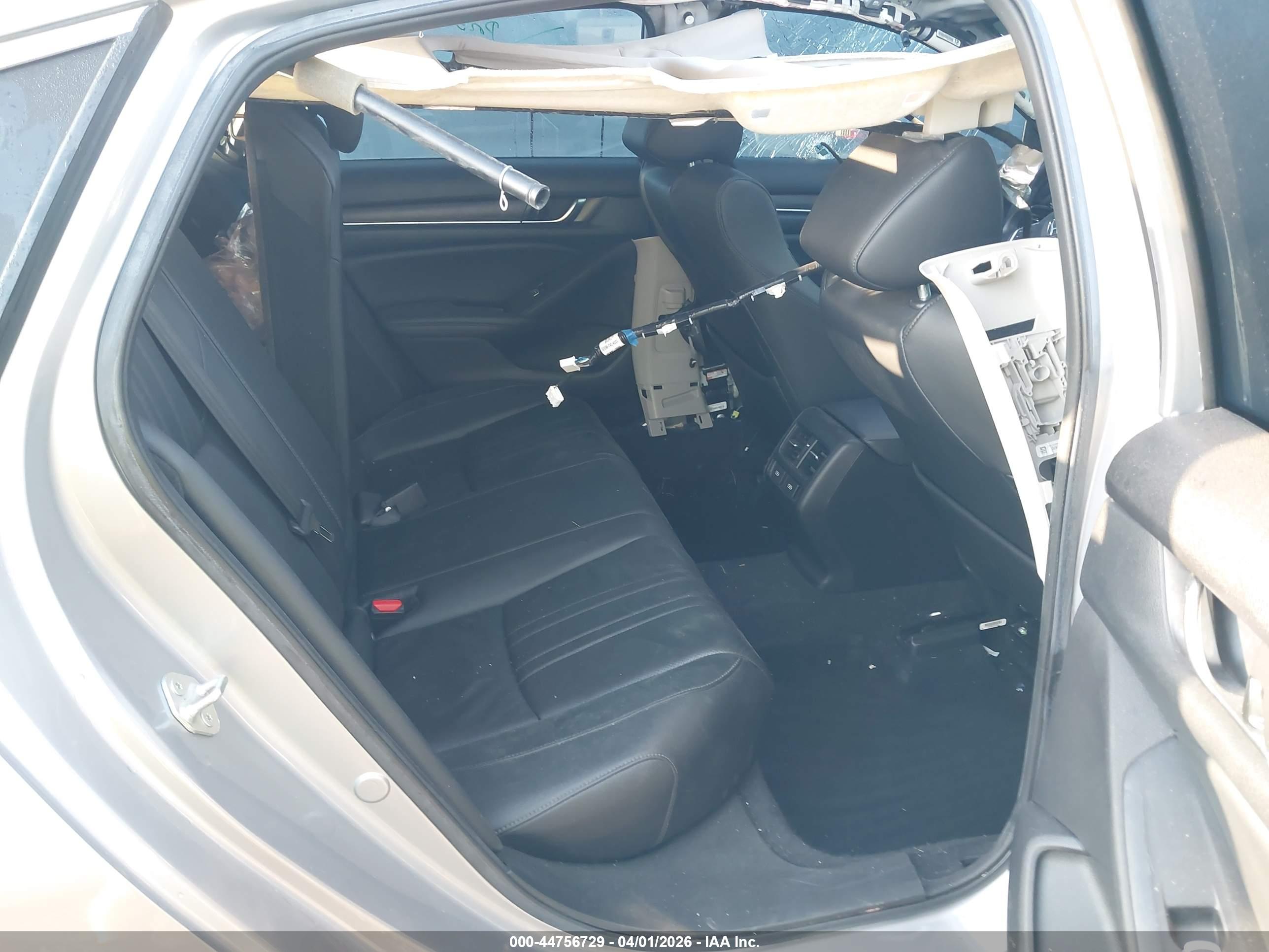 HONDA ACCORD image 8
