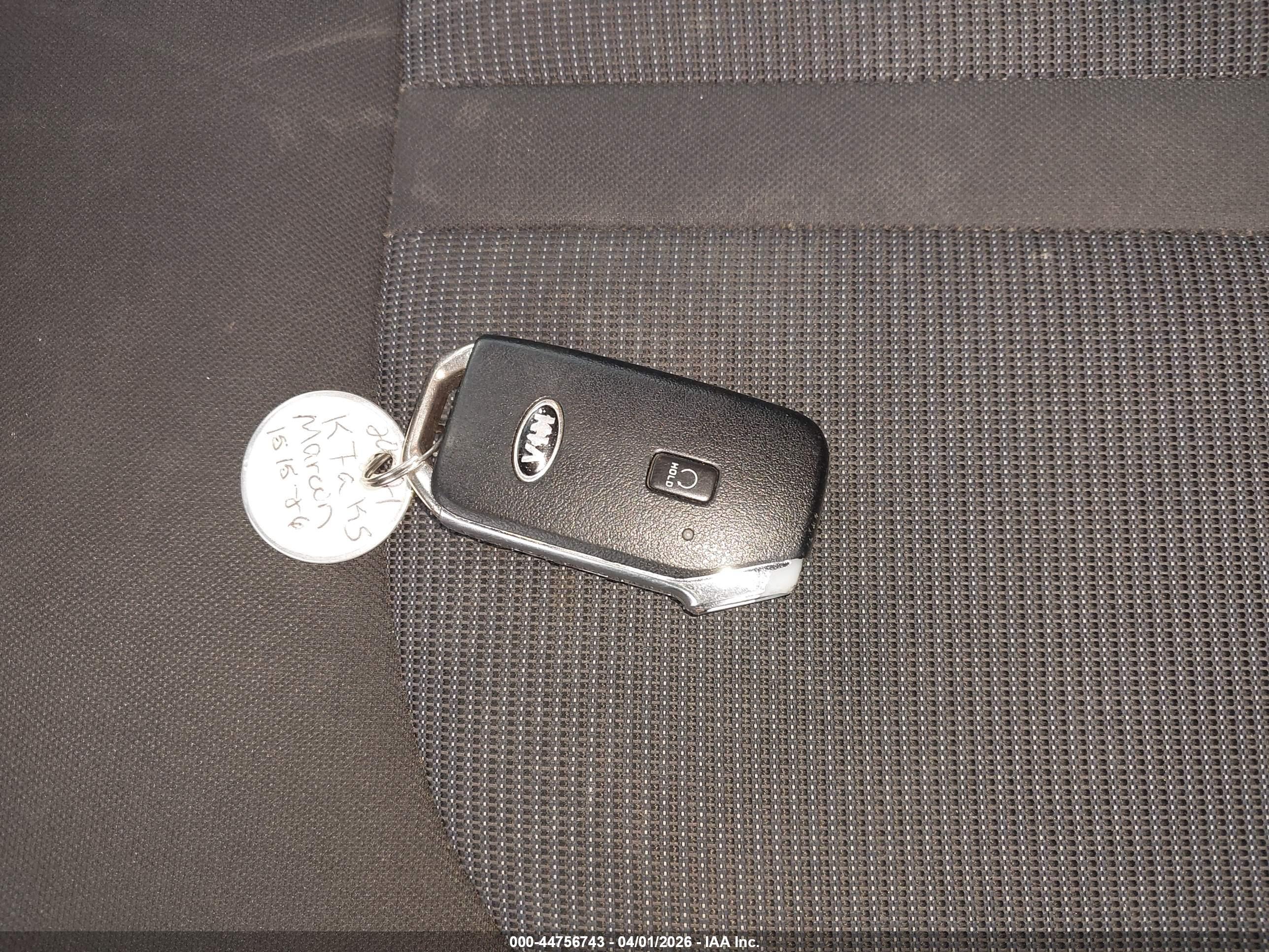 KIA K5 image 11