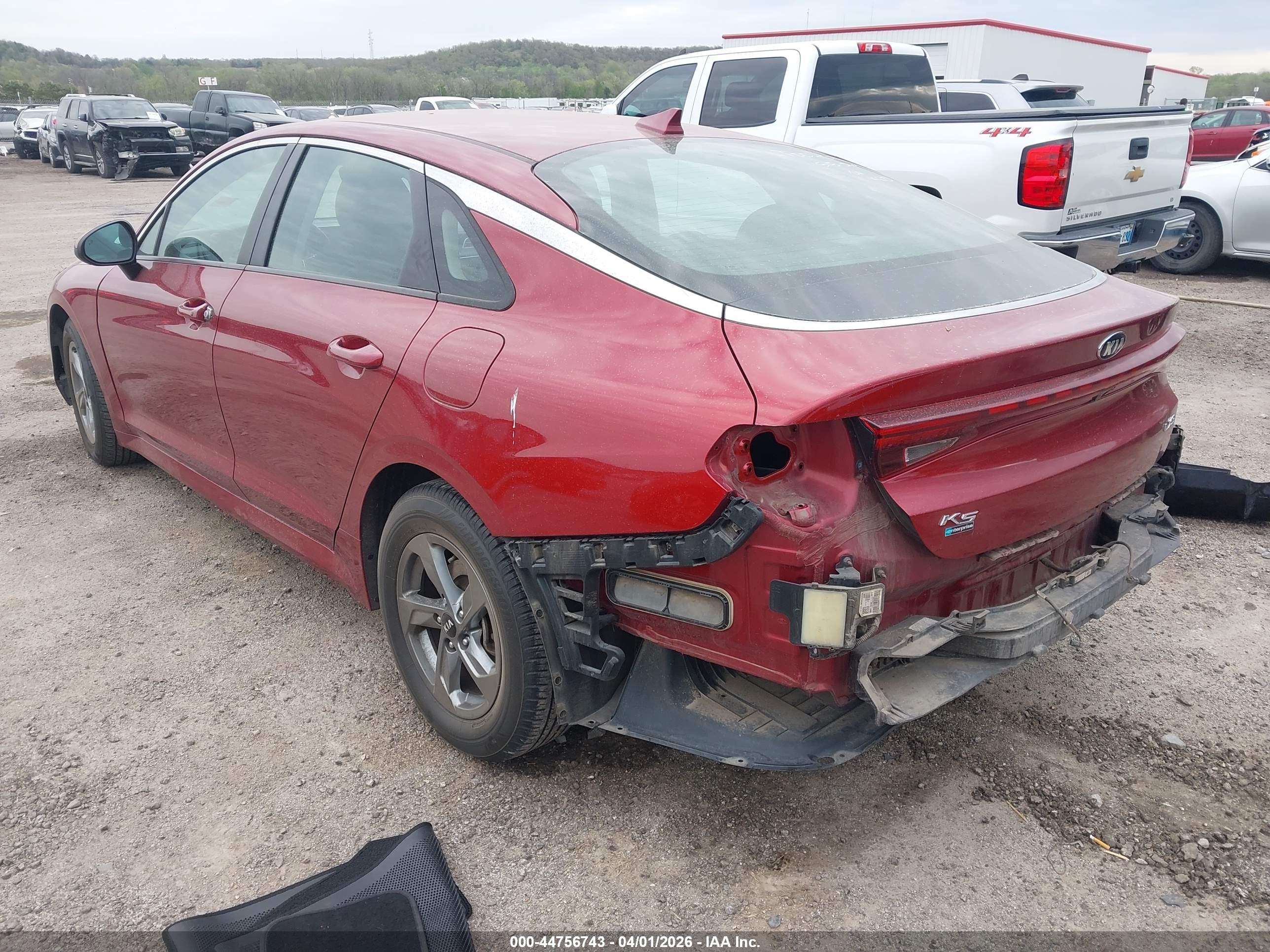 KIA K5 image 3