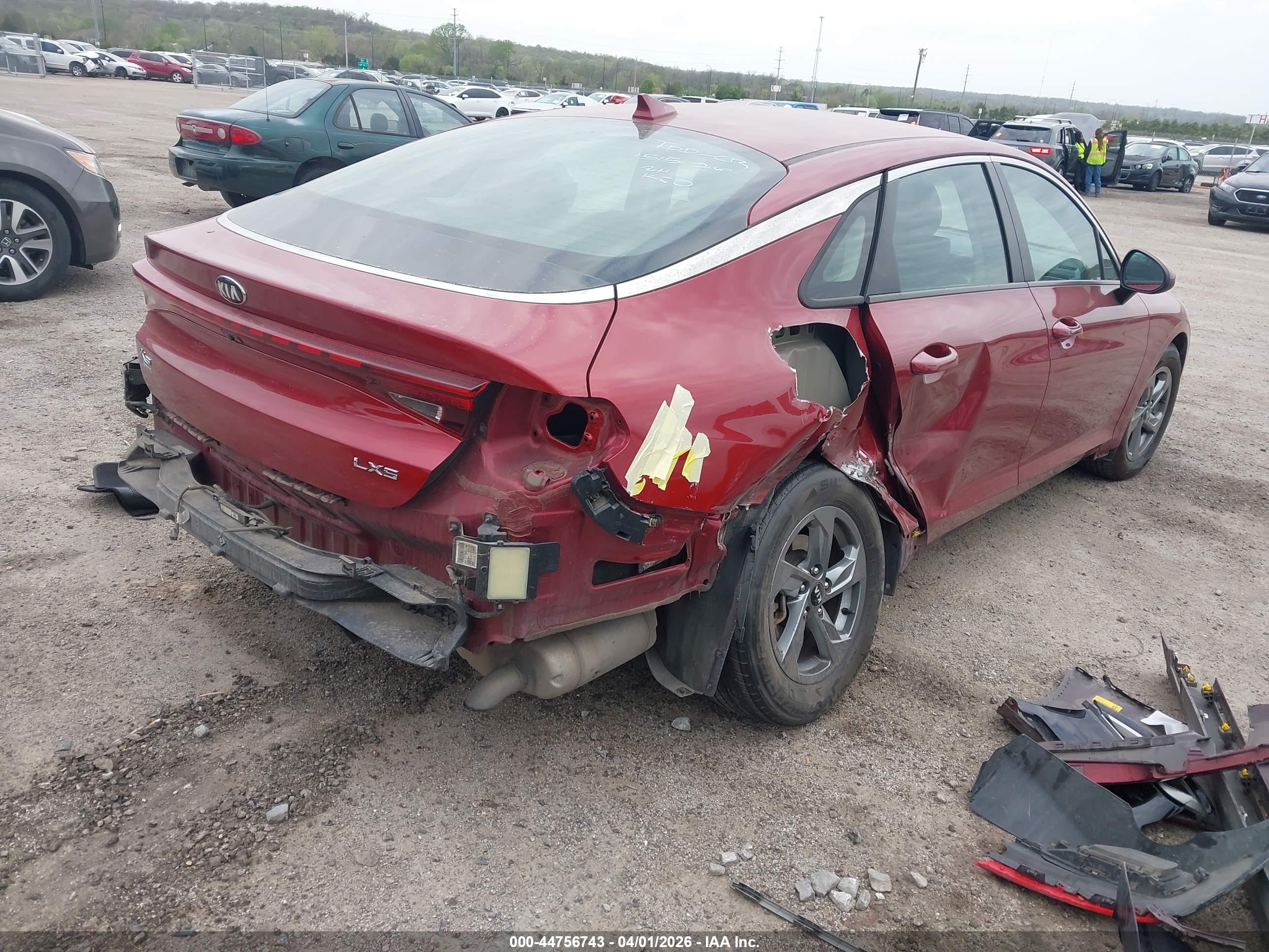 KIA K5 image 4