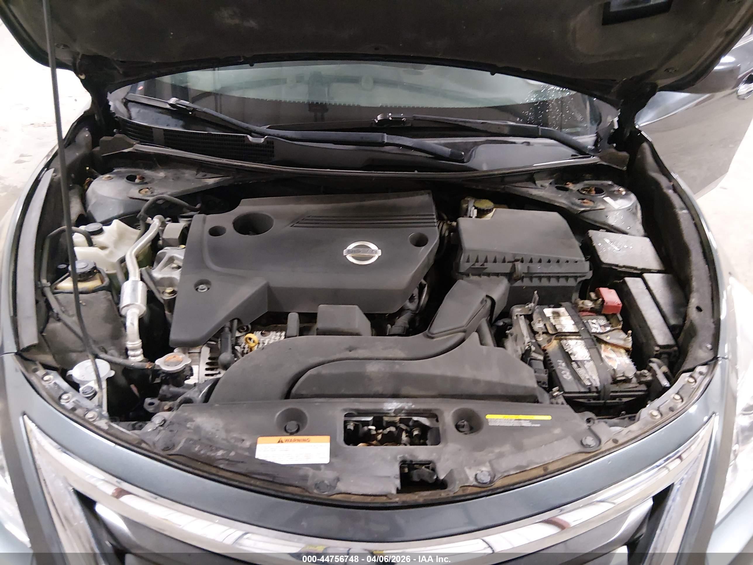 NISSAN ALTIMA image 10