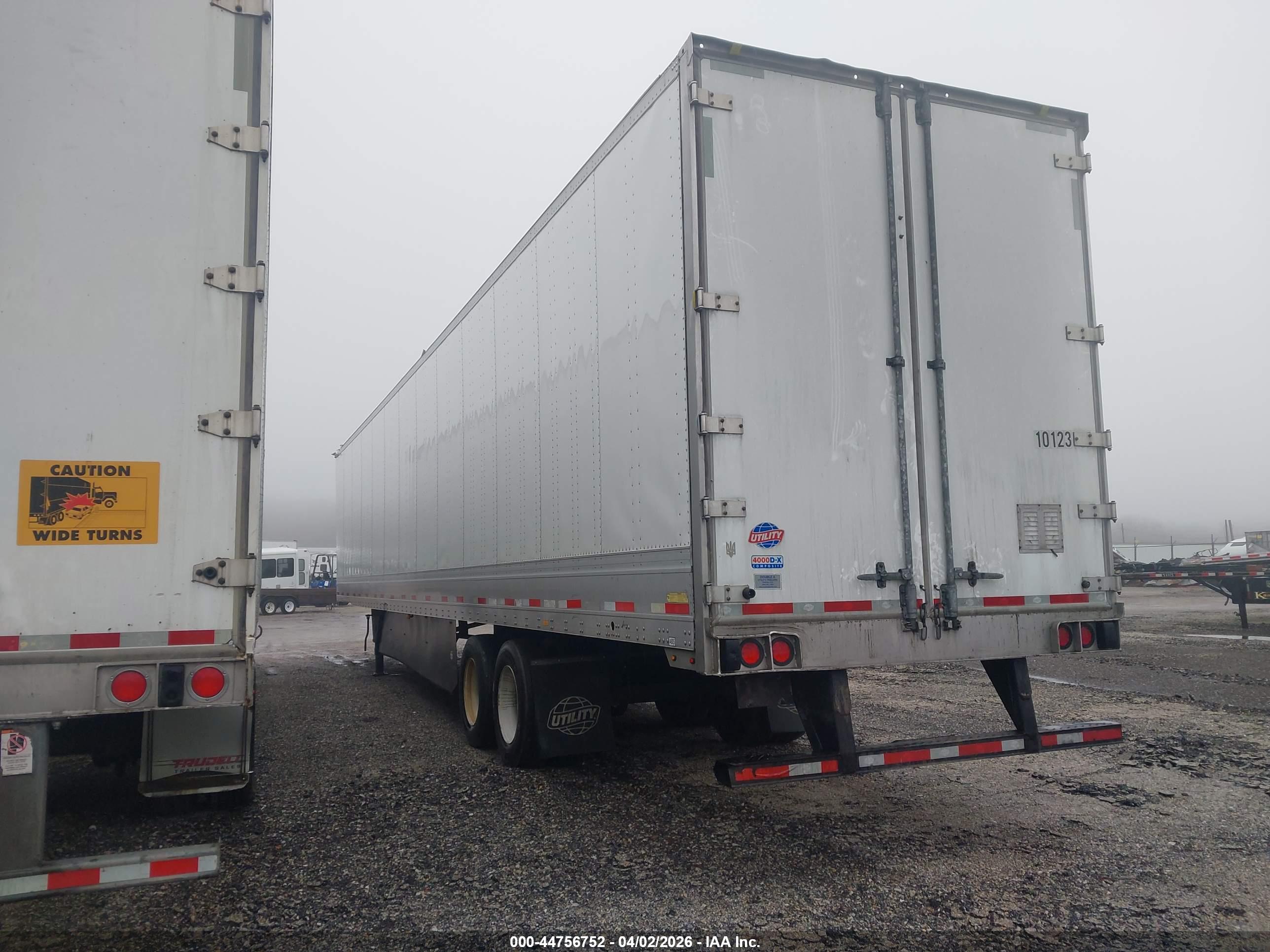 UTILITY TRAILER image 3