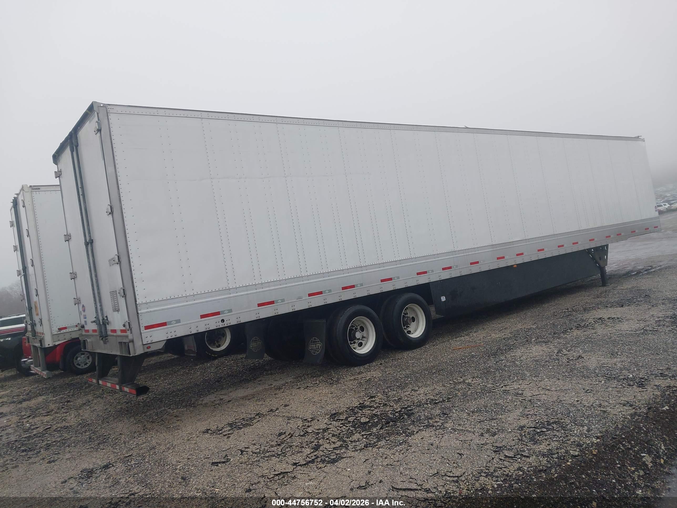 UTILITY TRAILER image 4